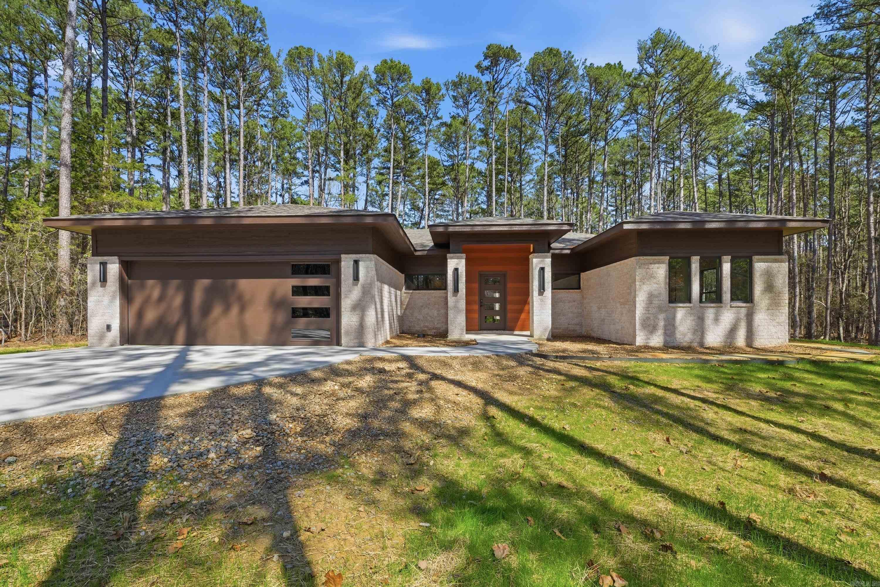 GRAND ISLE - Residential