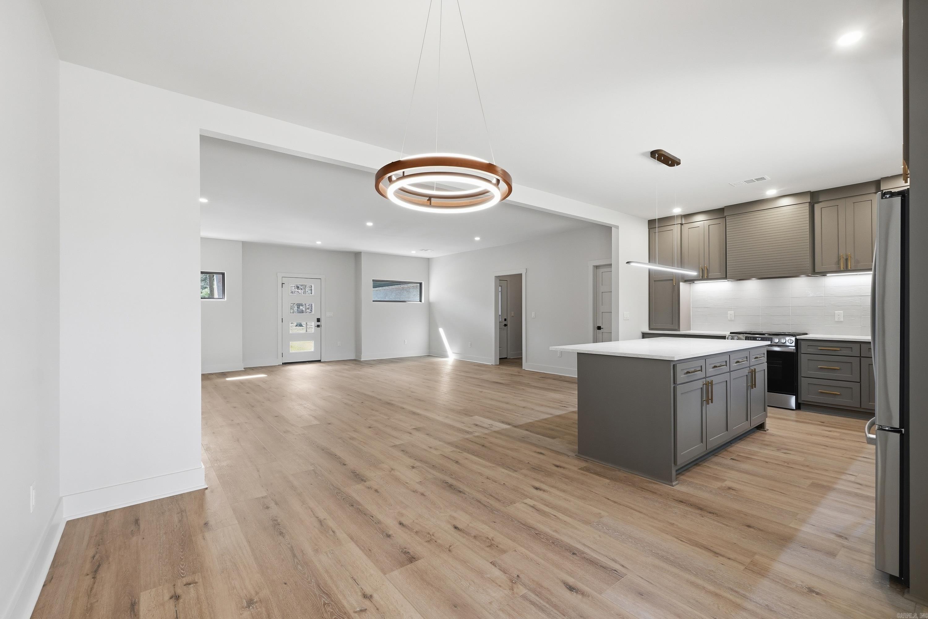 GRAND ISLE - Residential