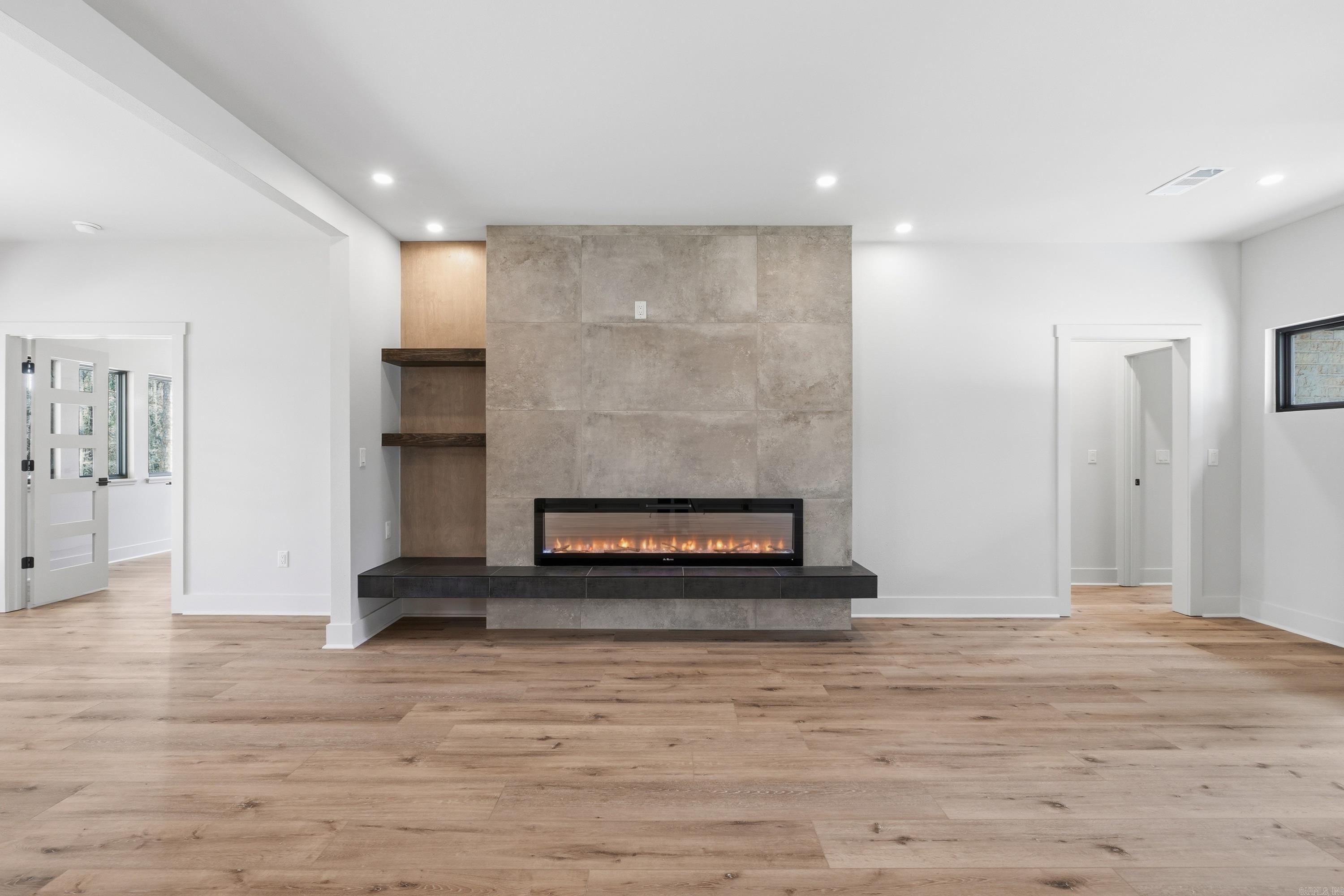 GRAND ISLE - Residential