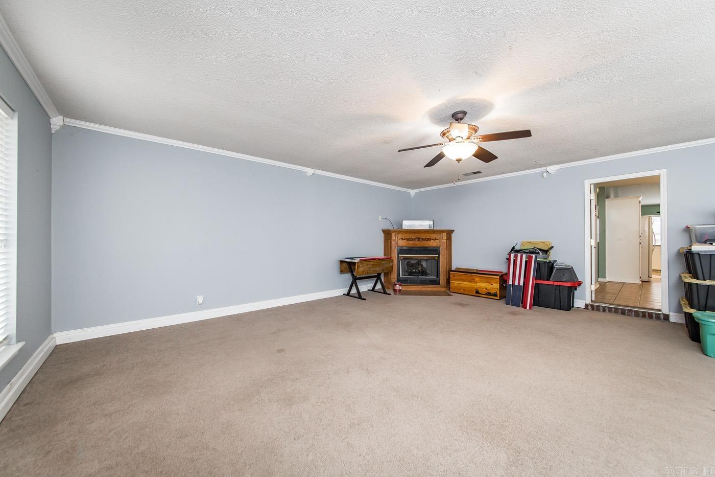 DEERFIELD ESTATES - Residential