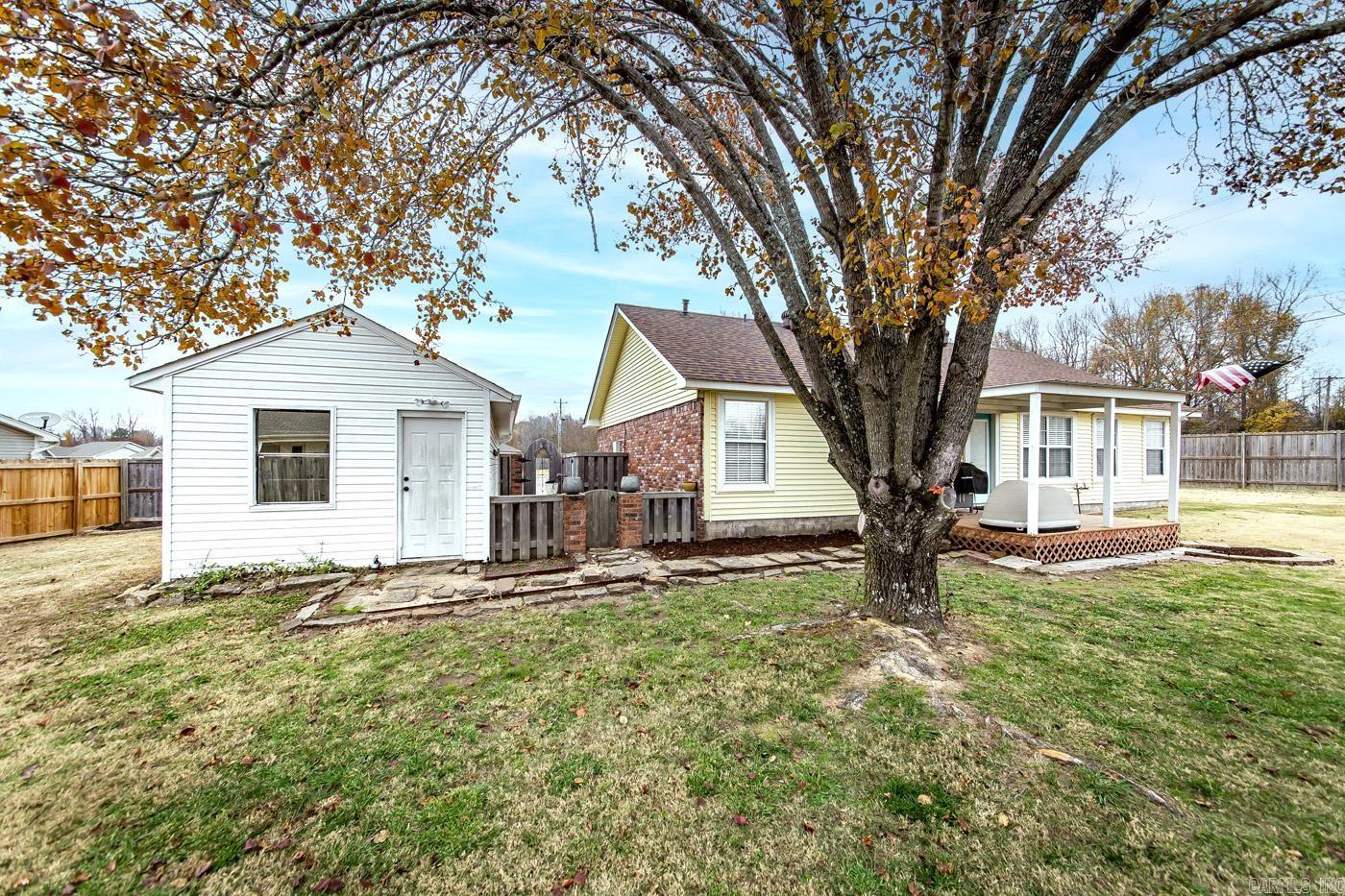 DEERFIELD ESTATES - Residential