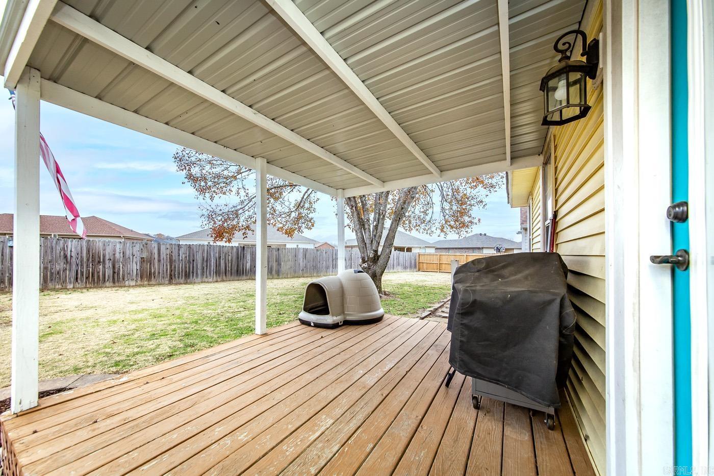 DEERFIELD ESTATES - Residential