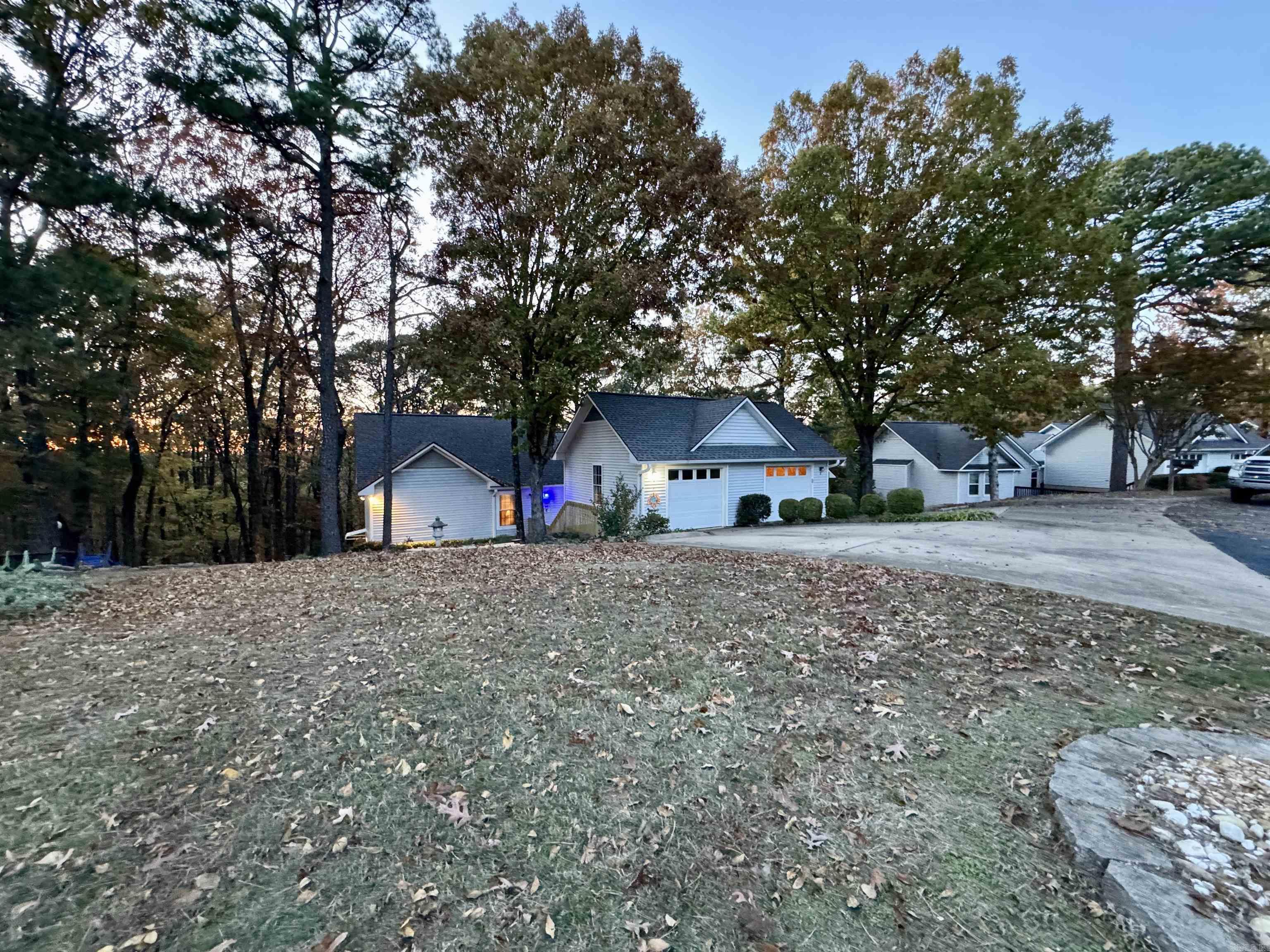 BRENTWOOD - Residential