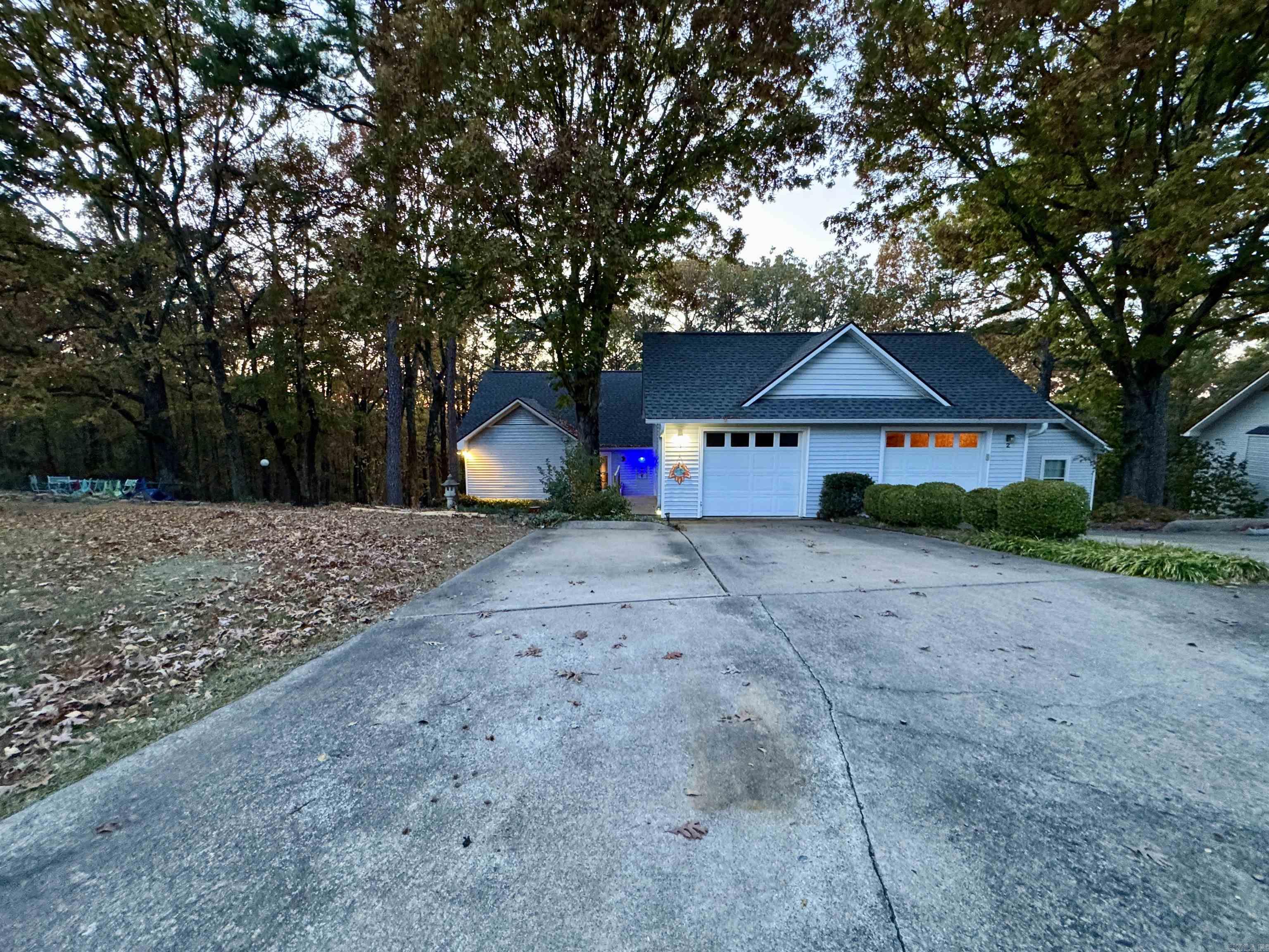 BRENTWOOD - Residential