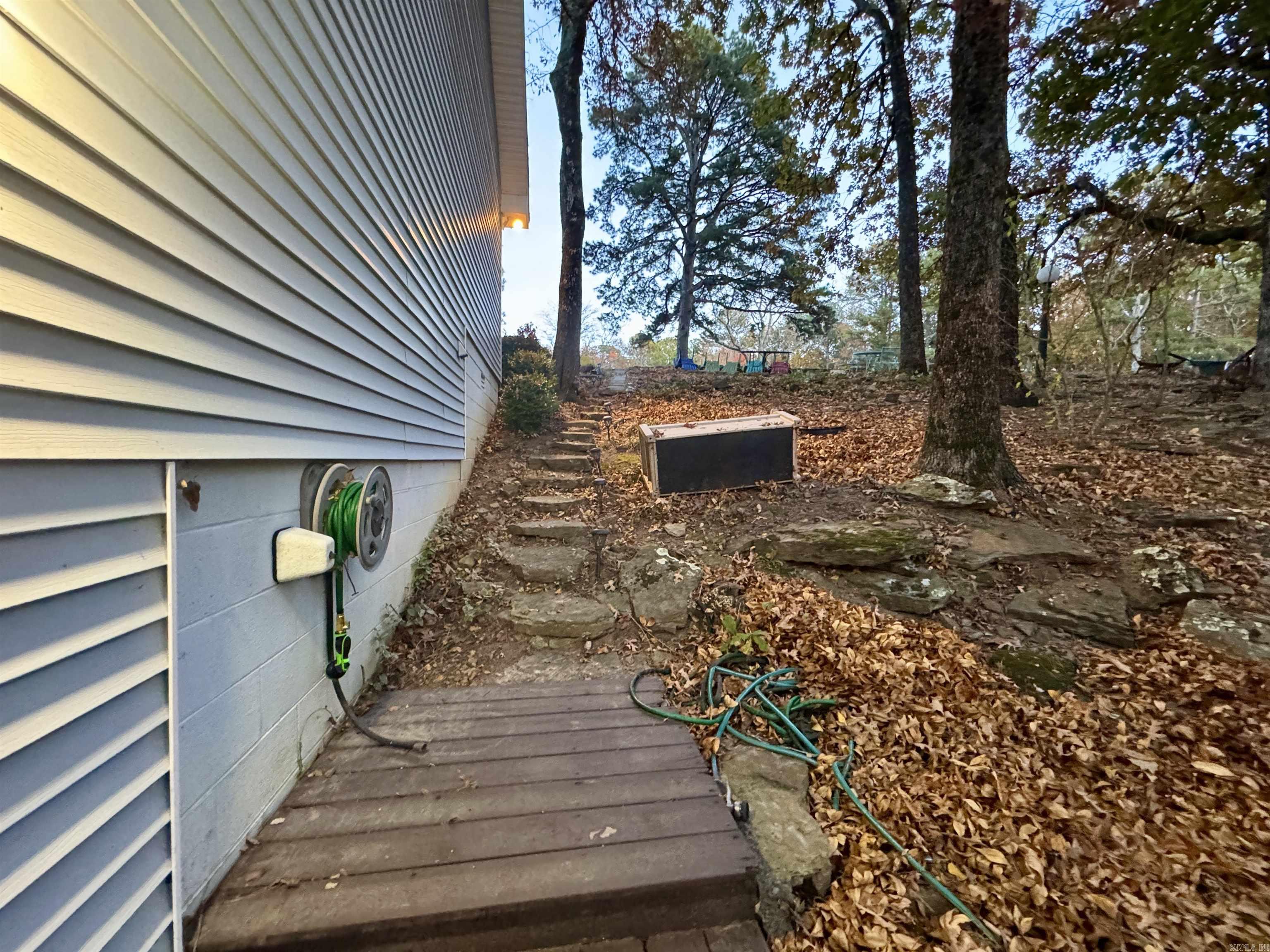 BRENTWOOD - Residential