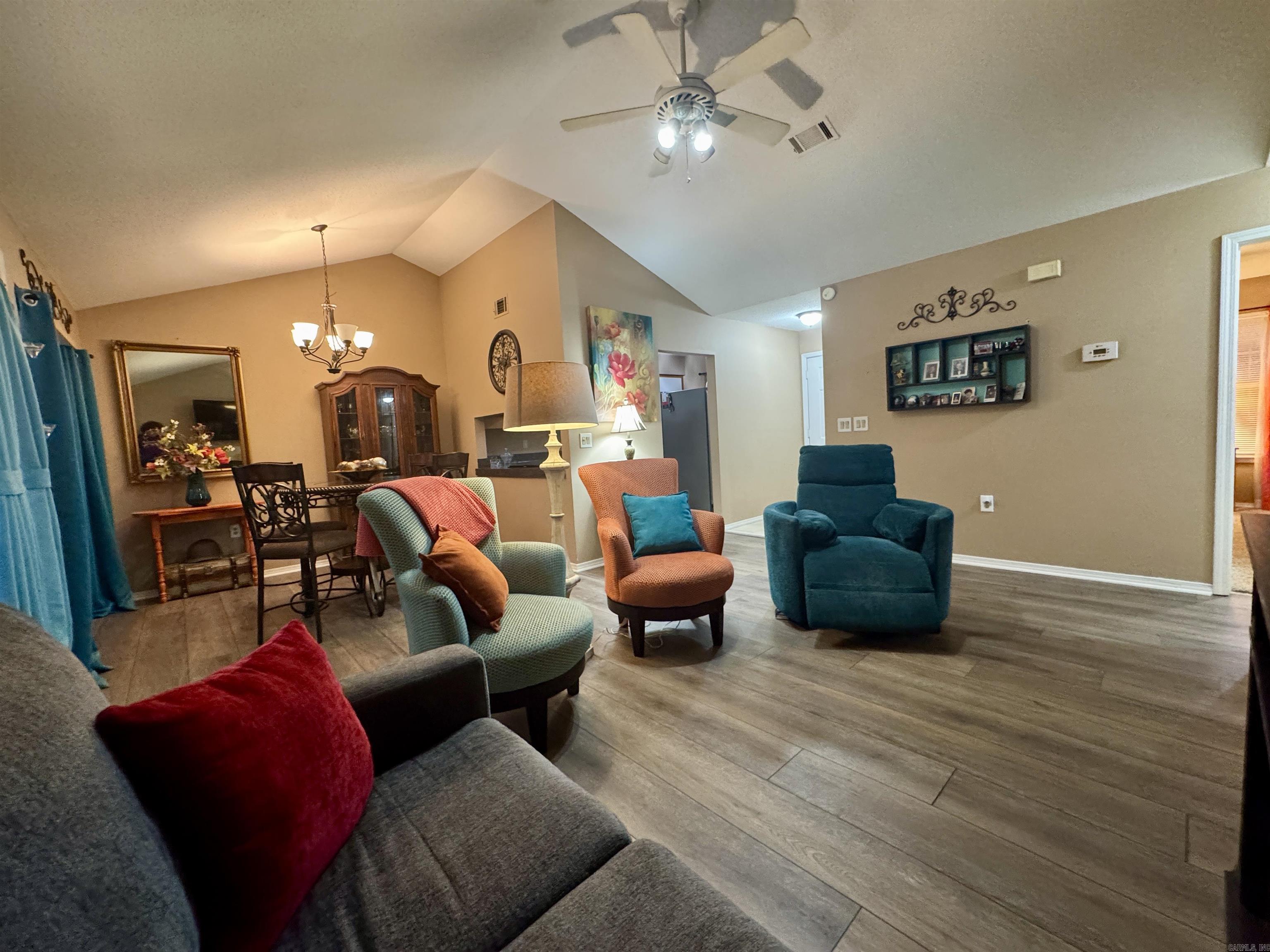 BRENTWOOD - Residential