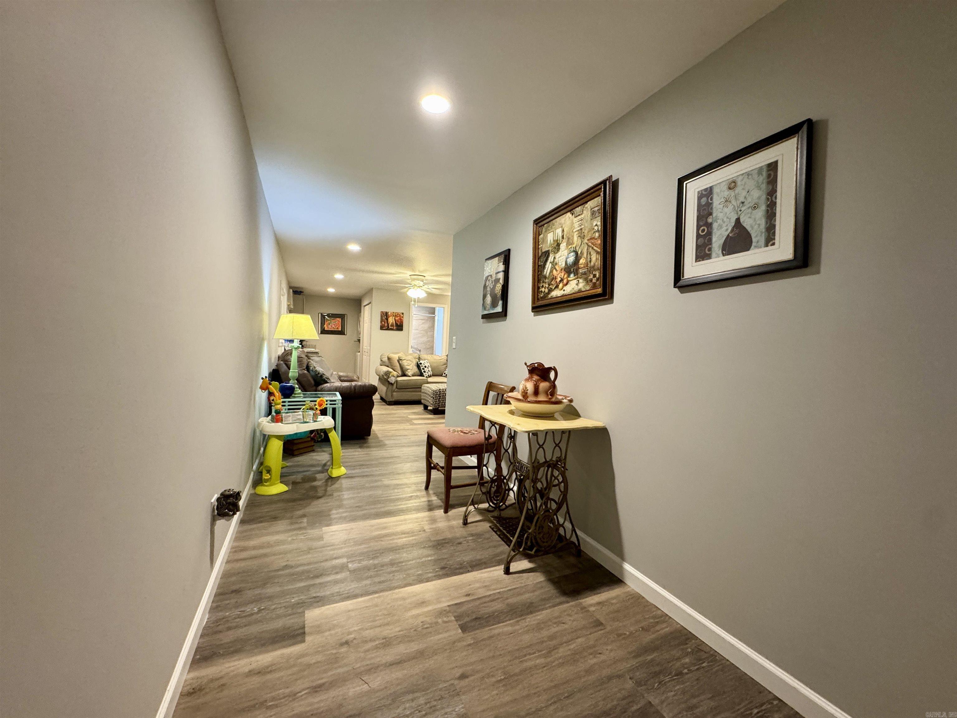 BRENTWOOD - Residential