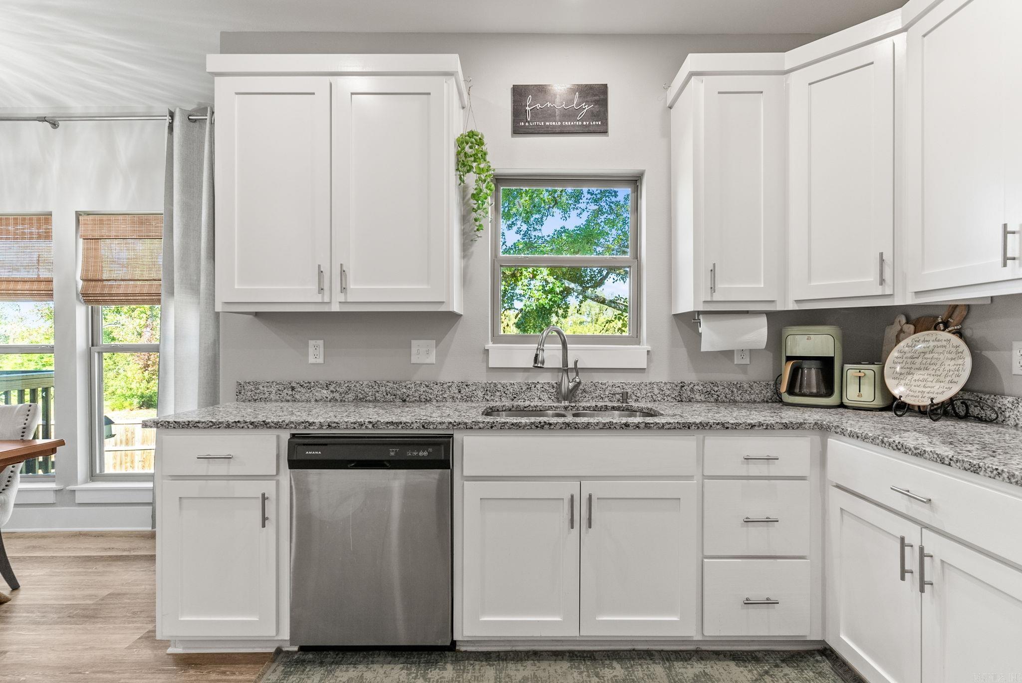 CANTEN COVE - Residential