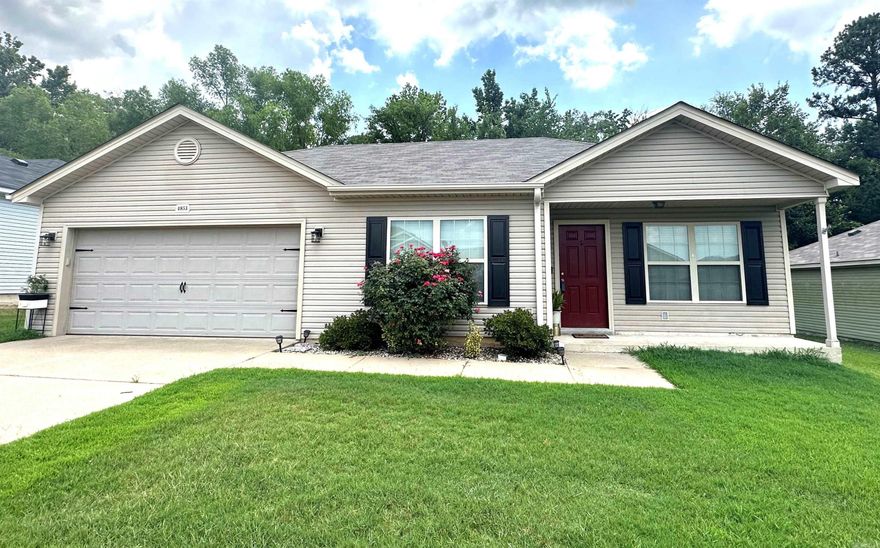 Beautiful 4 bedroom 2 bath home in Benton! Well maintained & move in ready! Luxary vinyl & tile with no carpet! Open floor plan with tons of natural light. Spacious living area open to kitchen with eat-in kitchen, breakfast bar & large pantry. Master suite with double sinks & a huge walk-in closet. New Roof in 2023 and HVAC well serviced. Nice backyard with deck that backs up to green space! Floored attic with extra storage space! Area is eligible for 100% Financing with no down payment with an RD loan! Close to shopping, medical & the interstate for an easy commute! Benton schools!