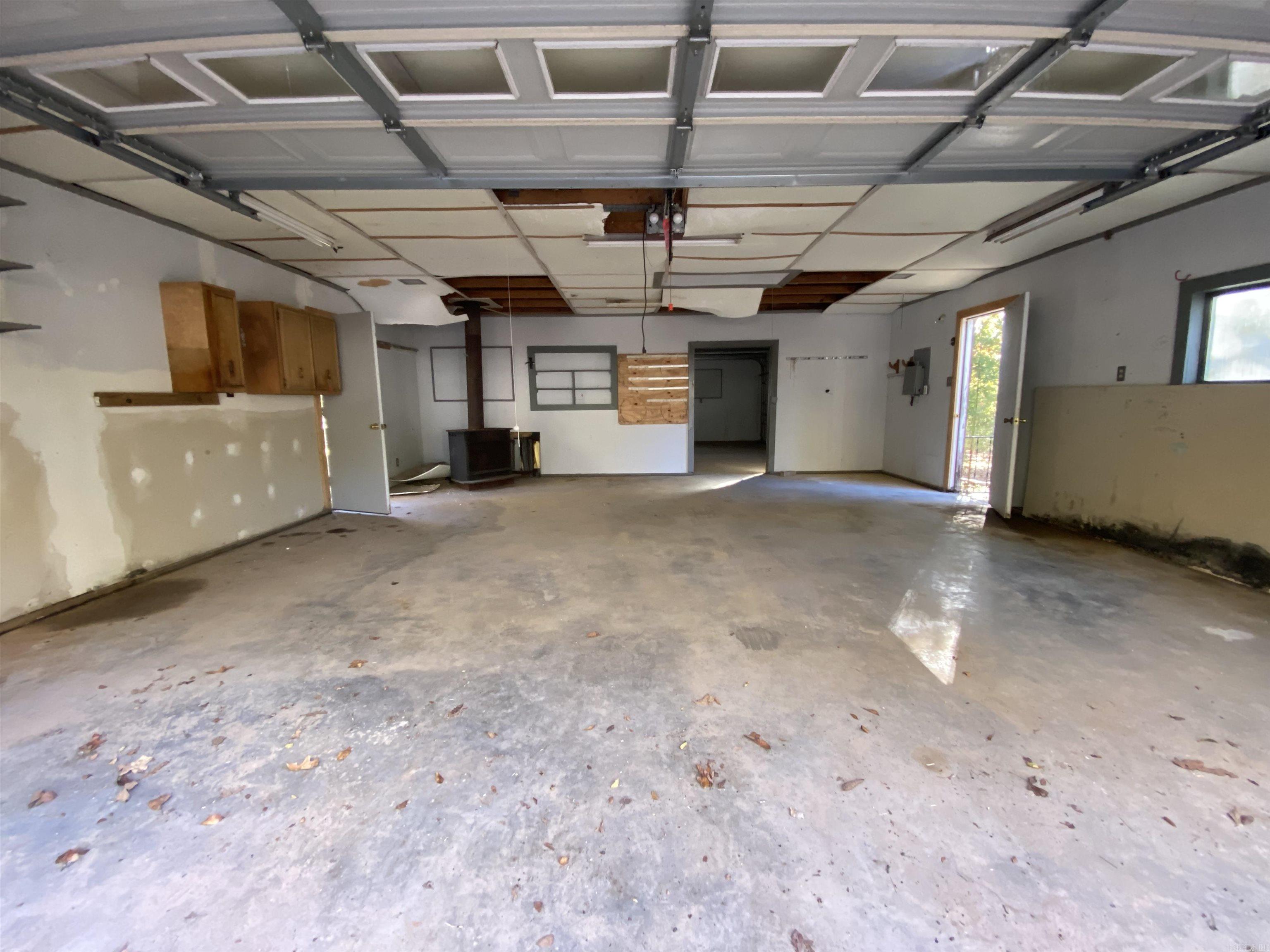 CASTLE RIDGE - Residential