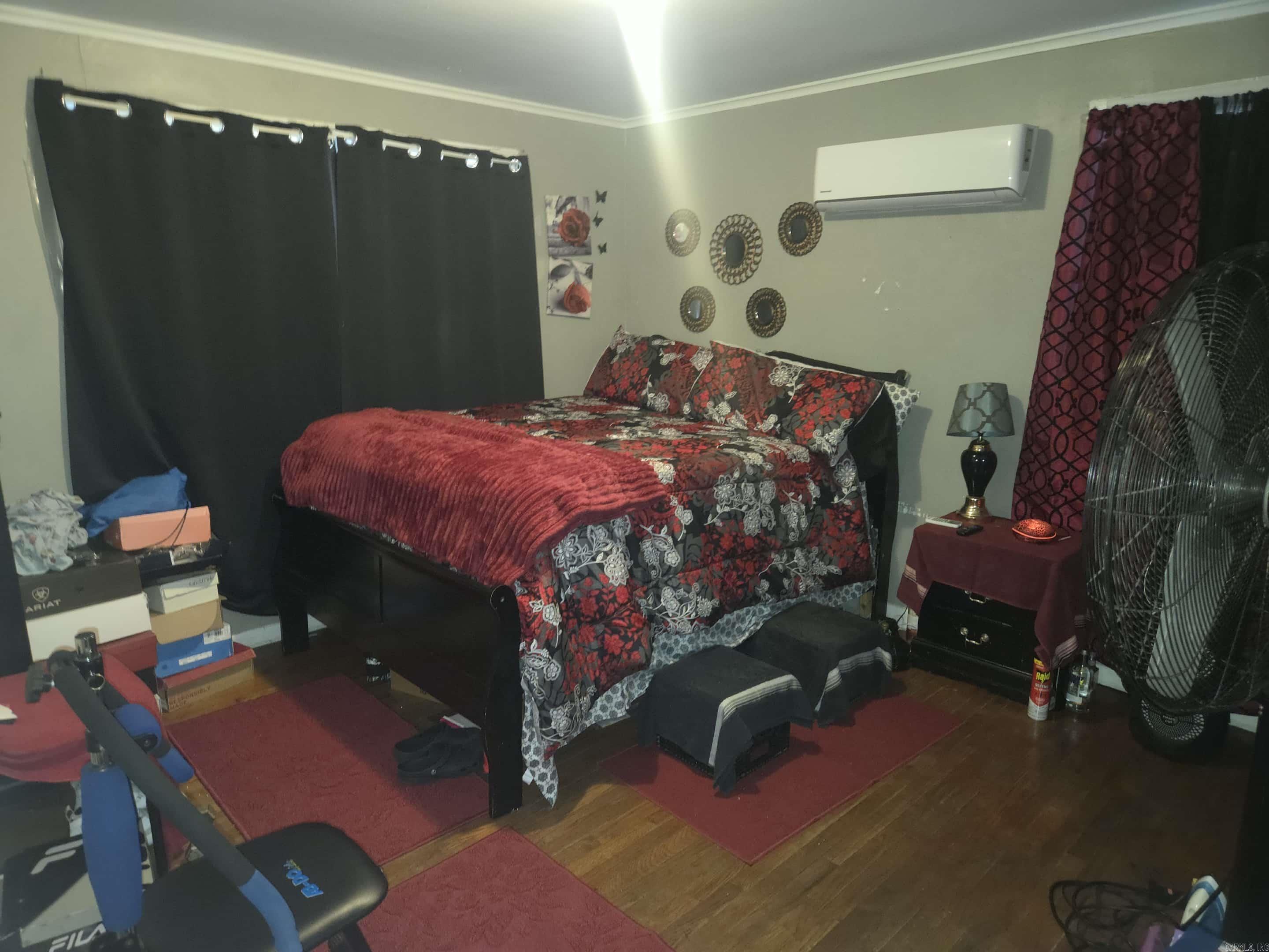 SHADY GROVE - Residential