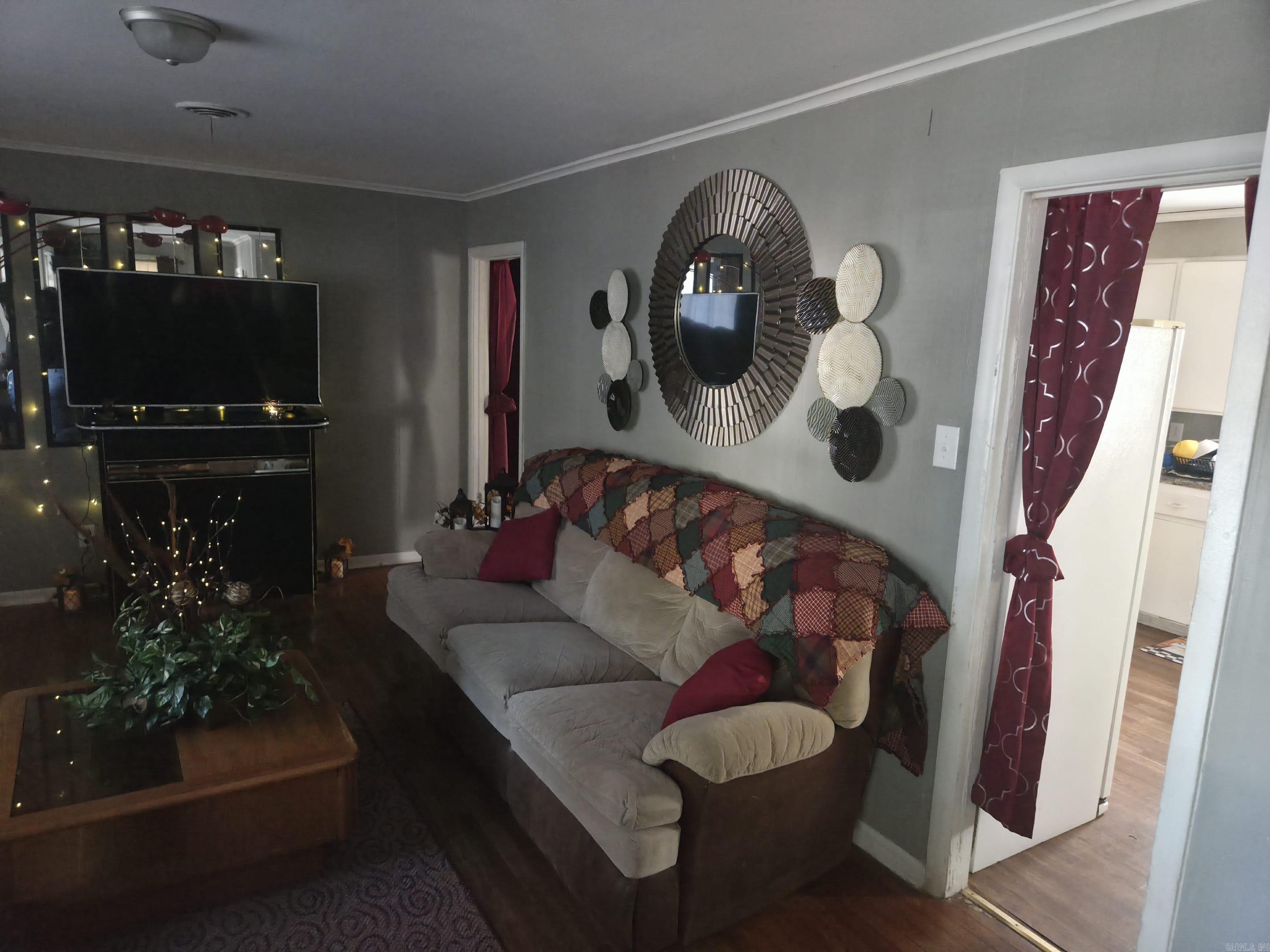 SHADY GROVE - Residential