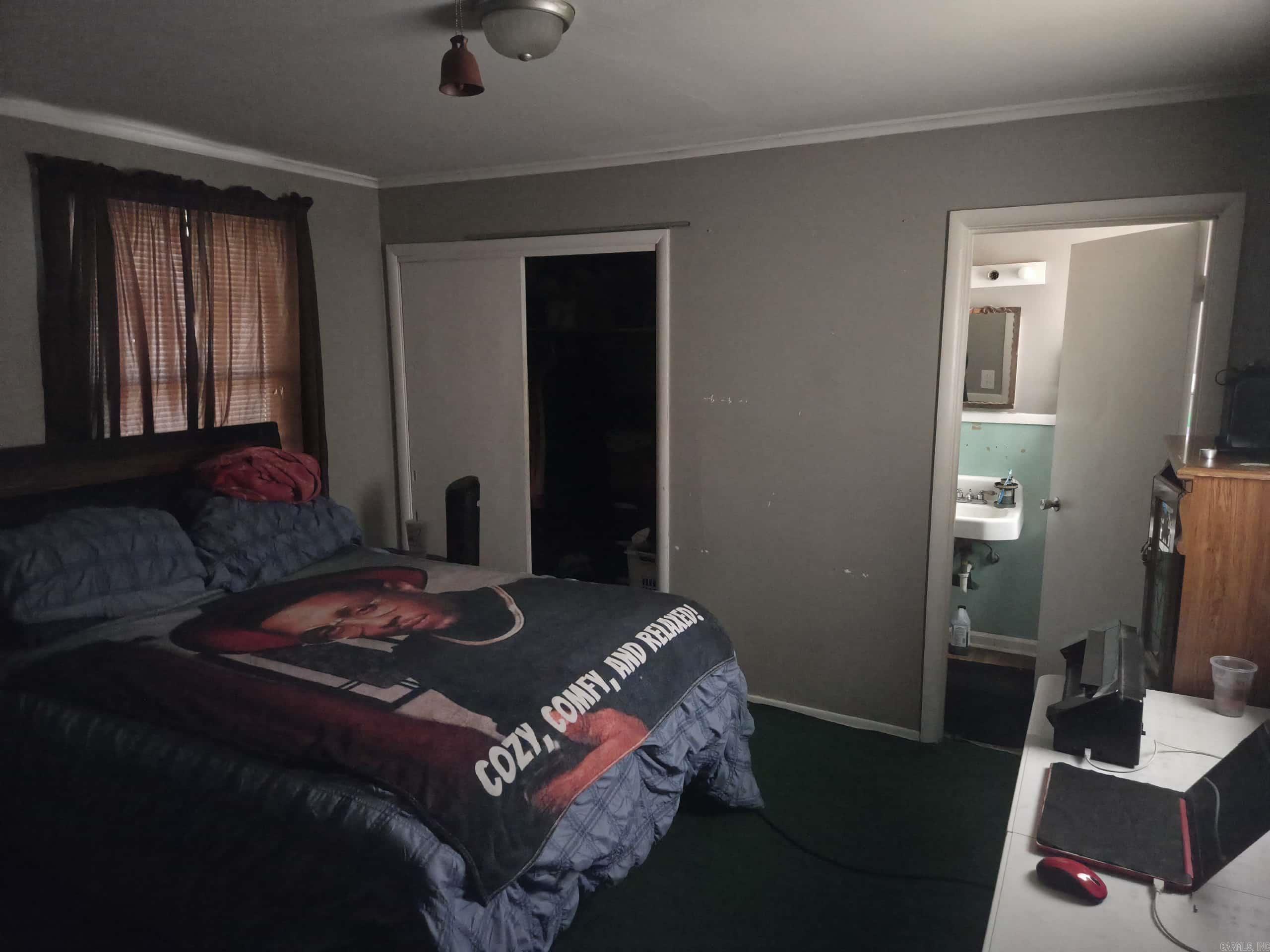 SHADY GROVE - Residential