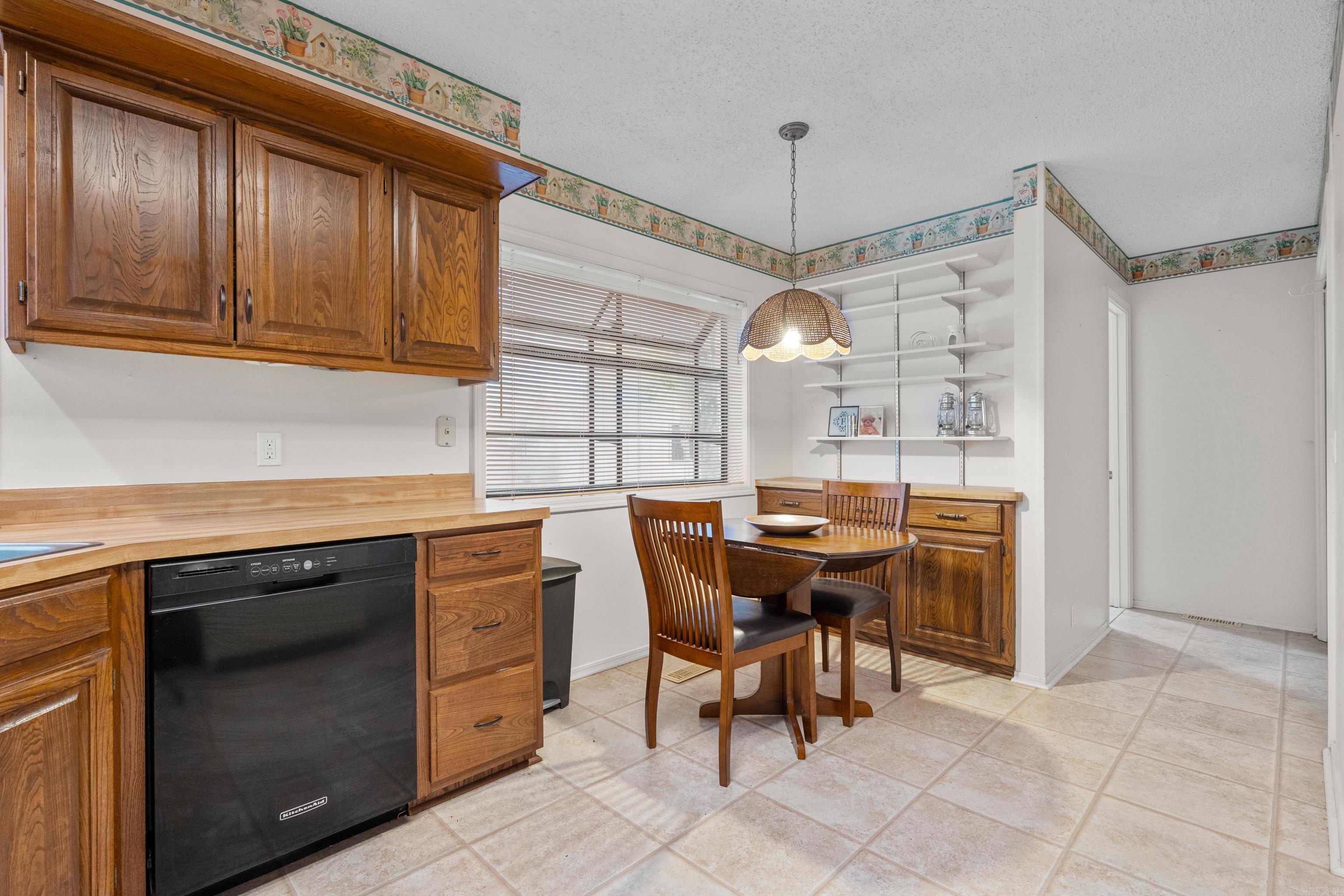 MAJORCA COURTS - Residential