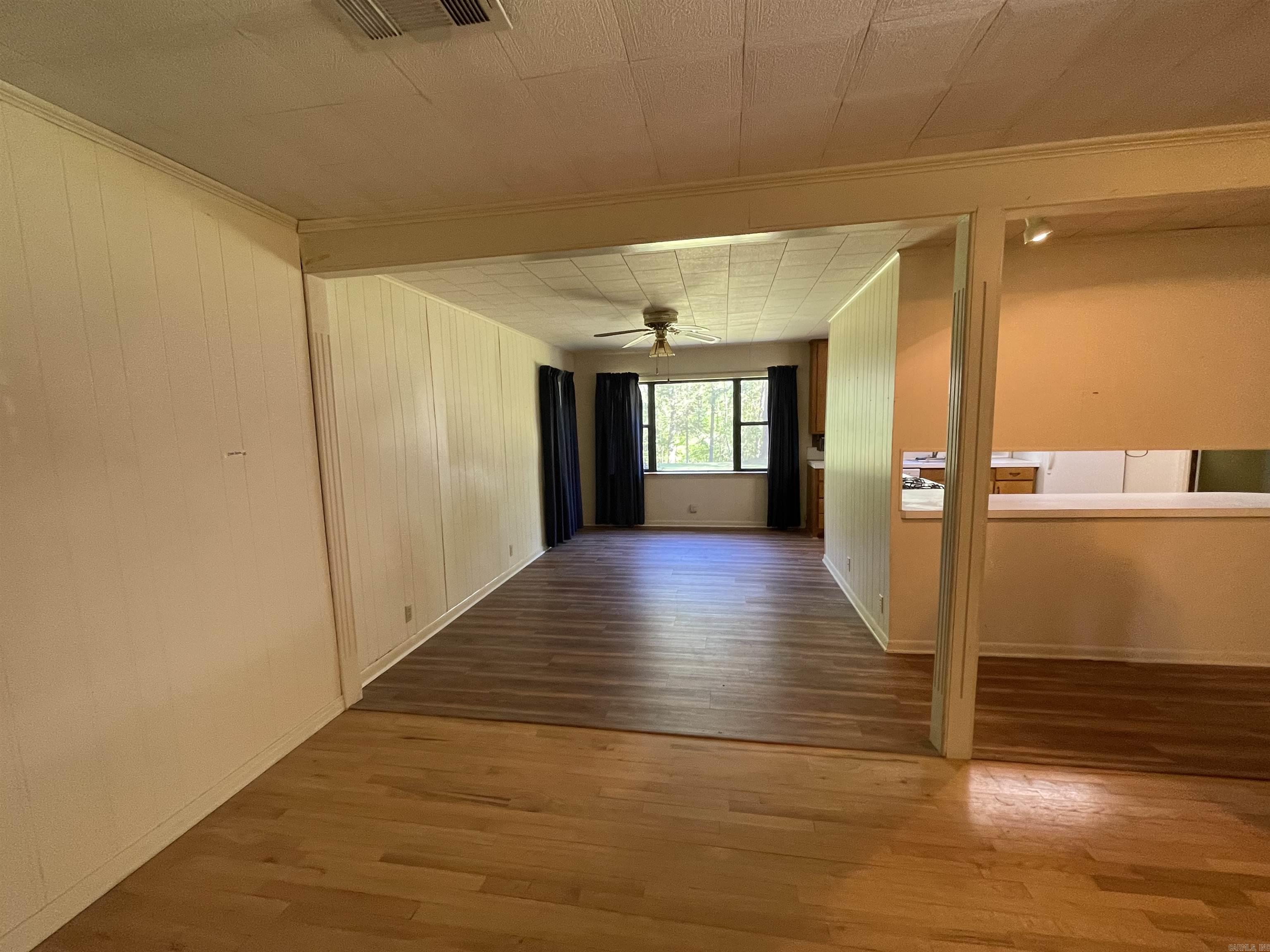 SLAUGHTER (NEIL) SD - Residential