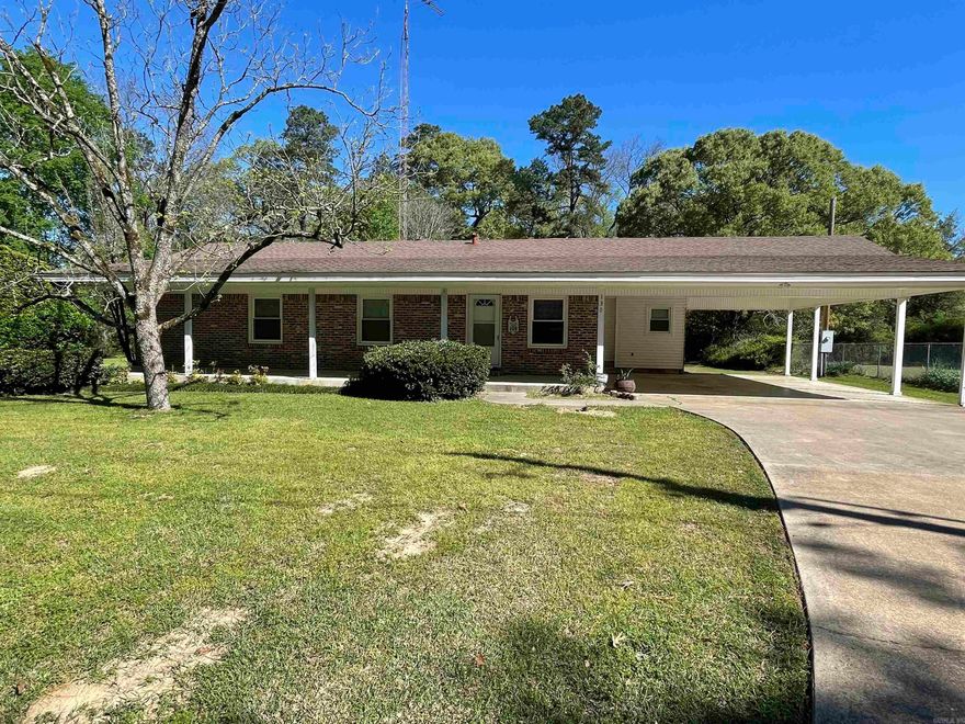 Great location in the country.  Close to town and shopping.  Lots of curb appeal.  Insulated windows.  All appliances remain.  Great house for a someone just starting out or someone trying to downsize.  Double lot, almost an acre.