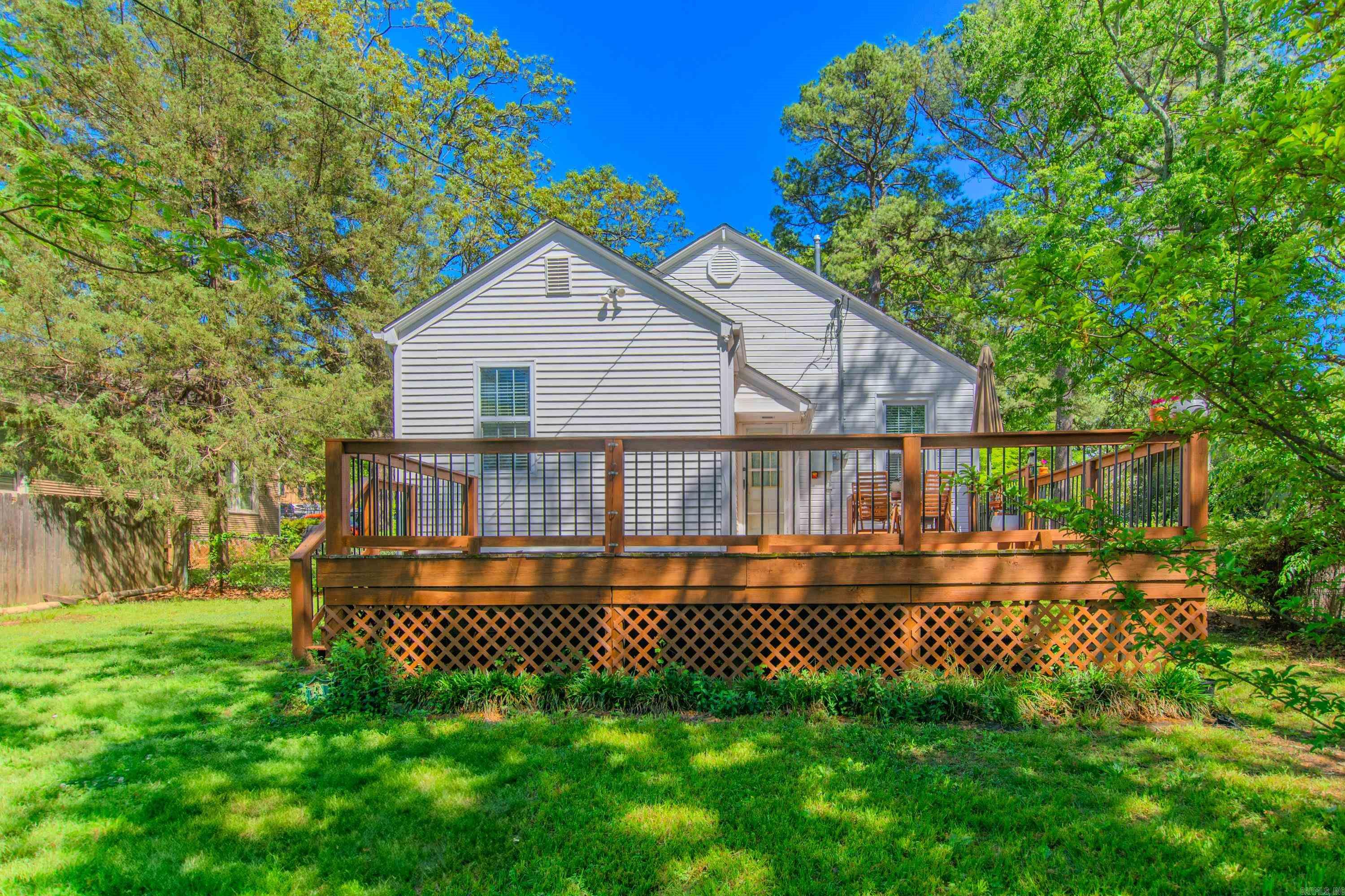 LINCOLN PARK - Residential