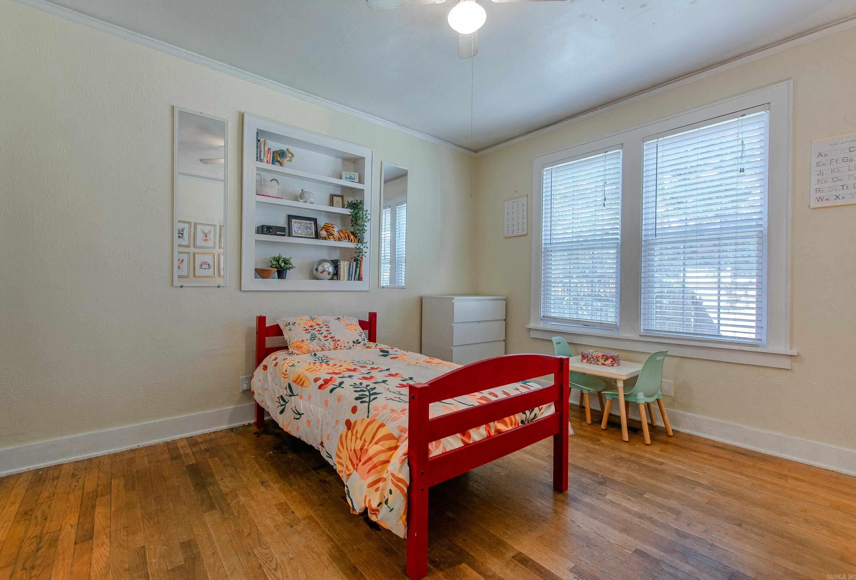 LINCOLN PARK - Residential