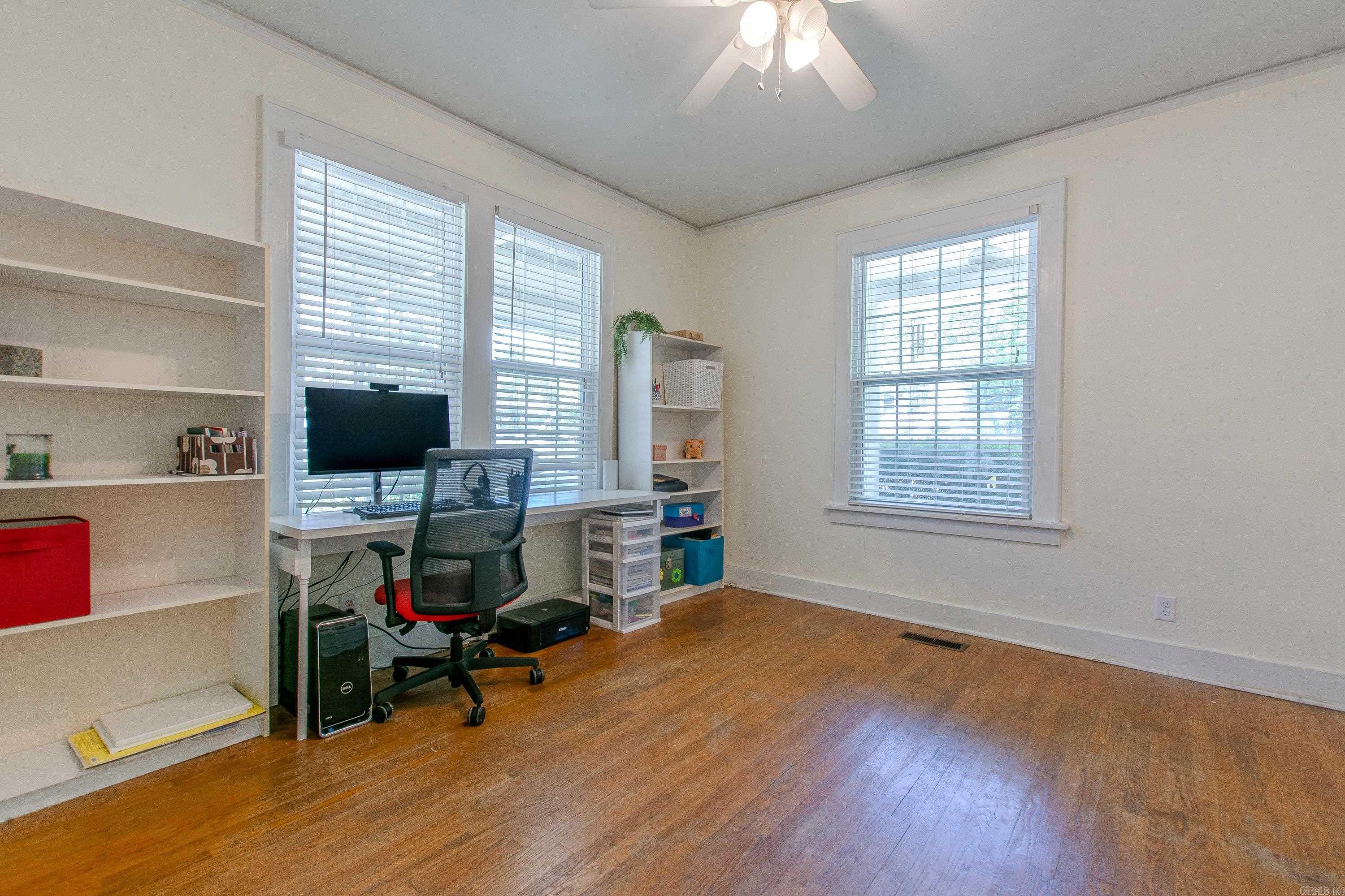 LINCOLN PARK - Residential