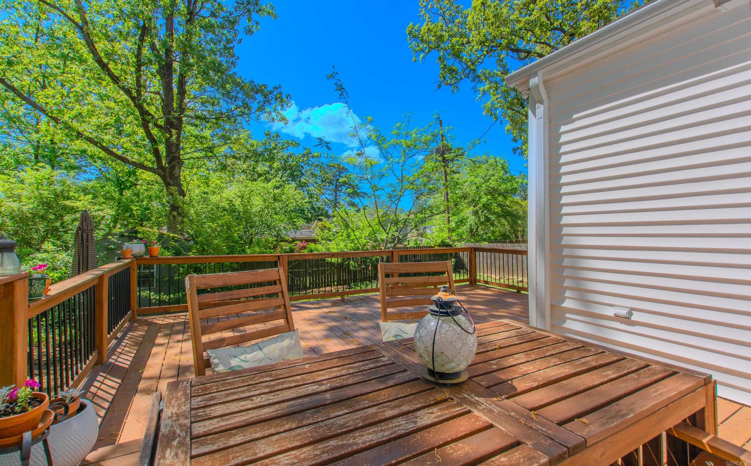 LINCOLN PARK - Residential