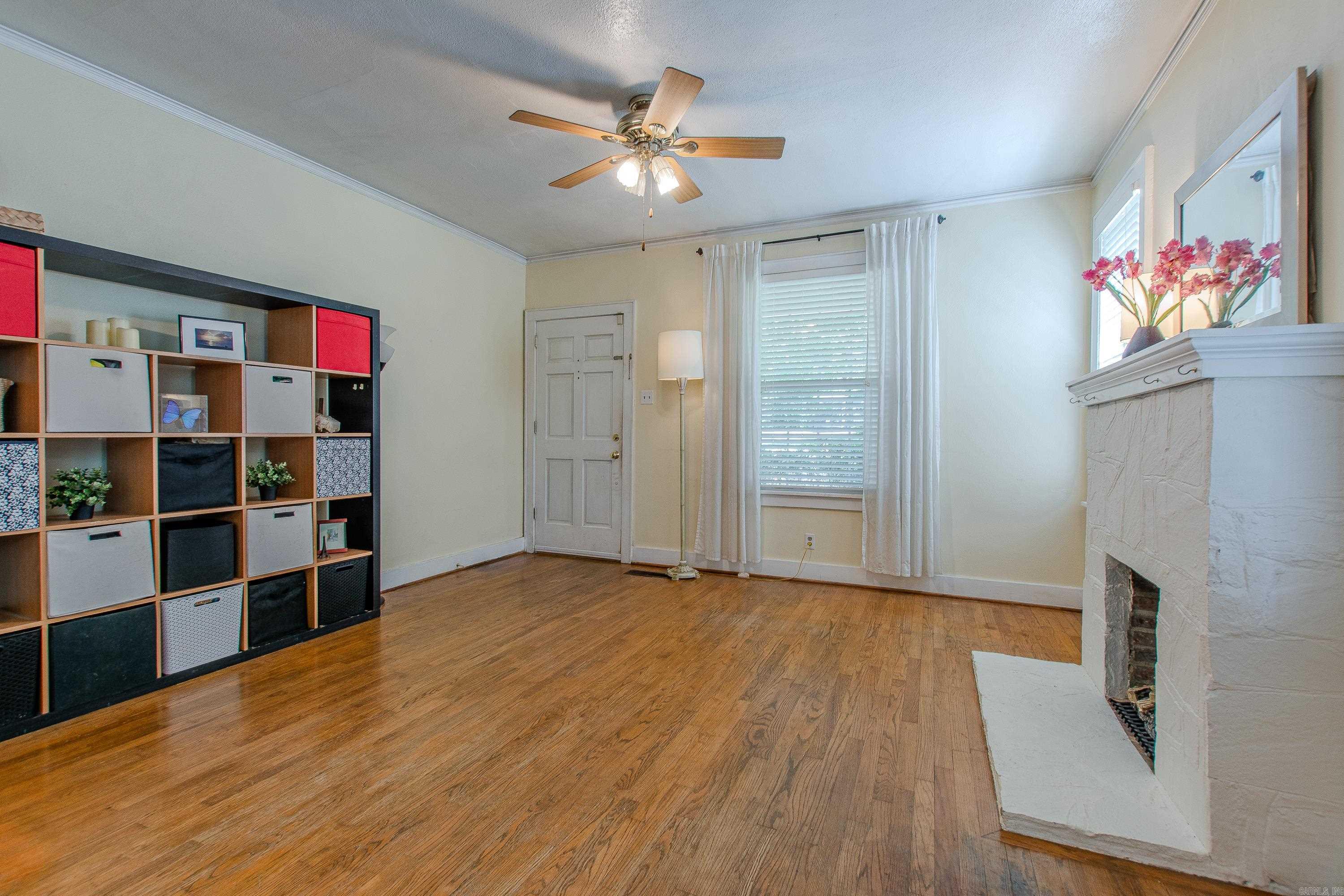 LINCOLN PARK - Residential