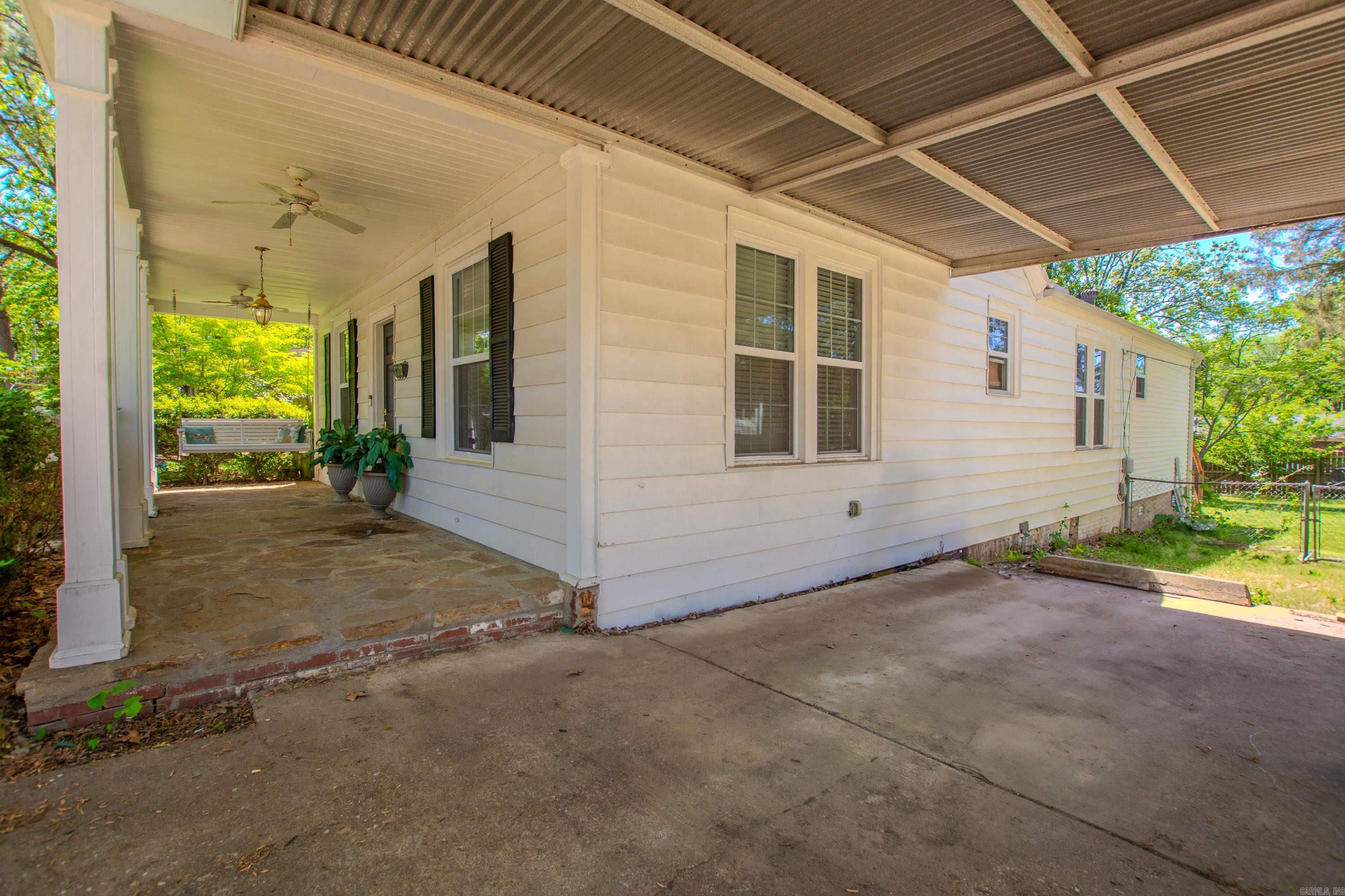 LINCOLN PARK - Residential