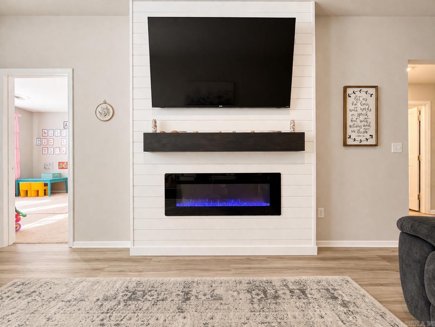 OAK SPRINGS SUBDIVISION - Residential