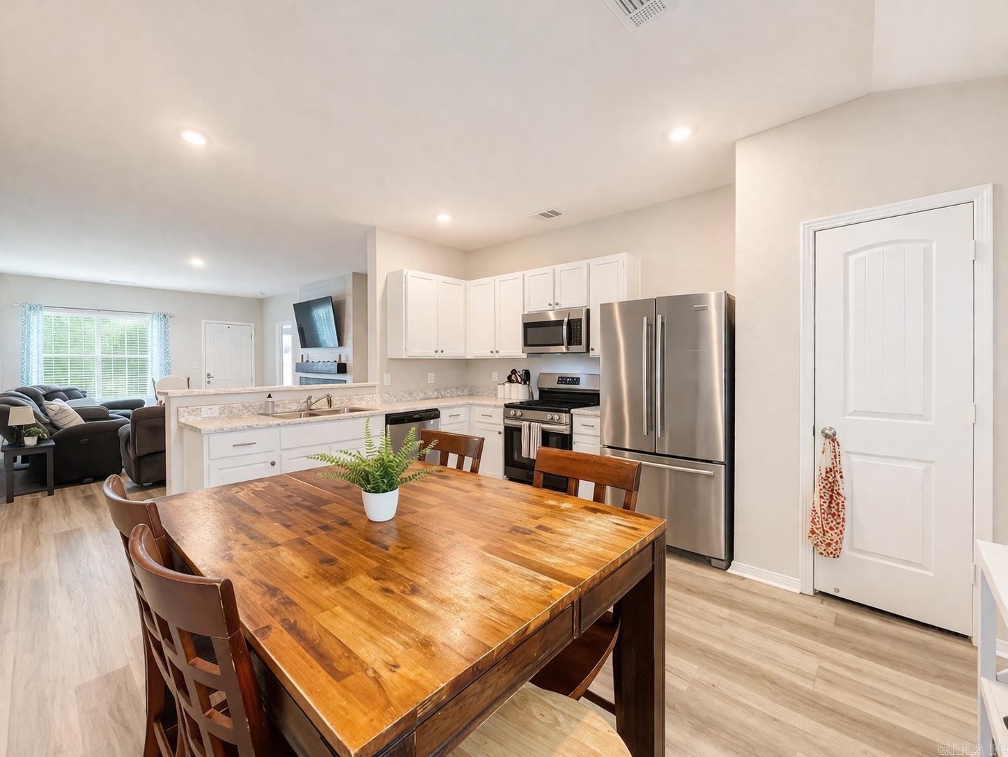 OAK SPRINGS SUBDIVISION - Residential