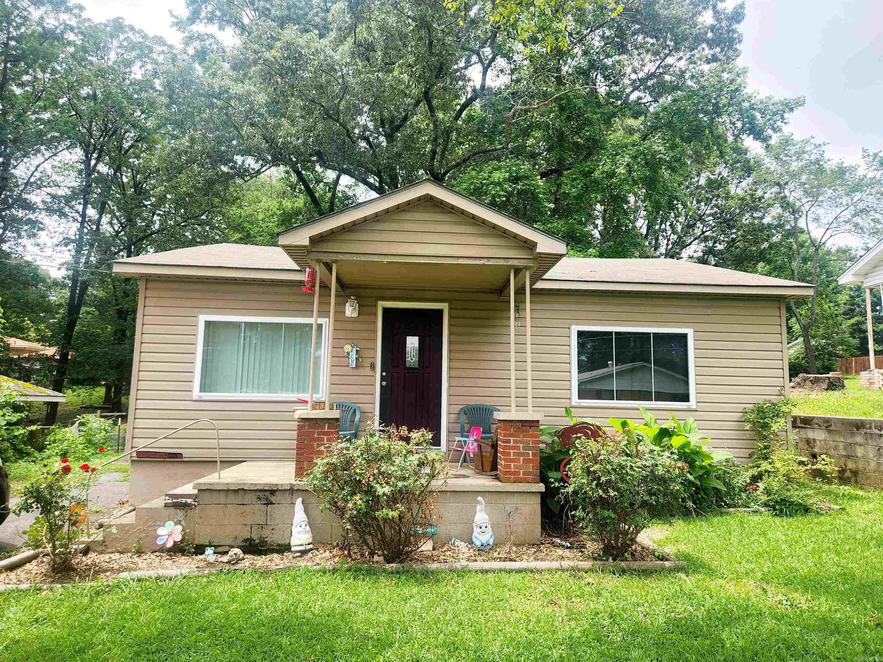 BELL GROVE - Residential