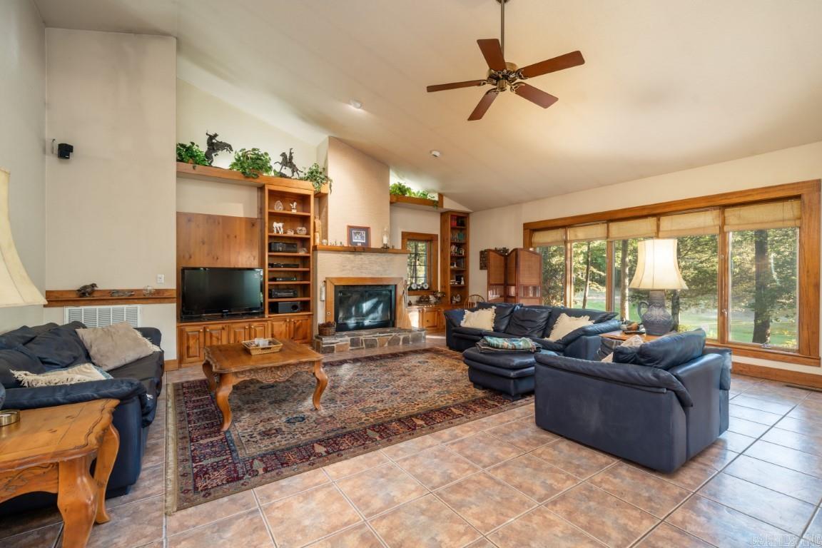 Magellan - Residential