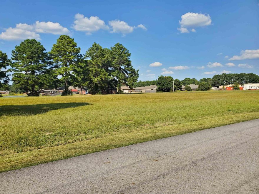 This 2.56 acre commercial lot is conveniently located on Campbell Dr and is visible from the freeway with easy access. This is the perfect property to build your new business. 2 additional lots available, all lots total 5.30 acres and can be purchased individually or as a whole.