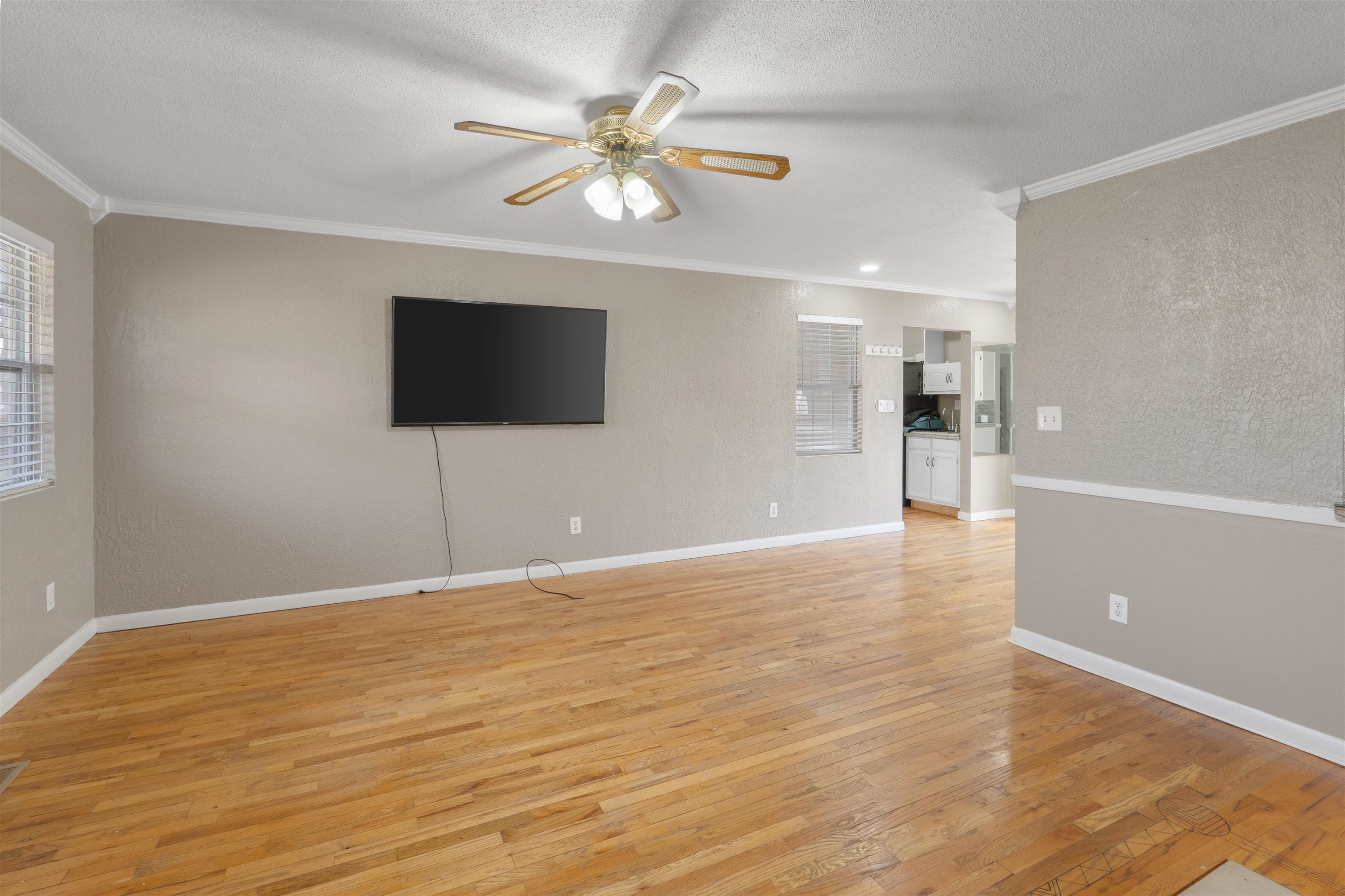 BON TON VILLAGE - Residential