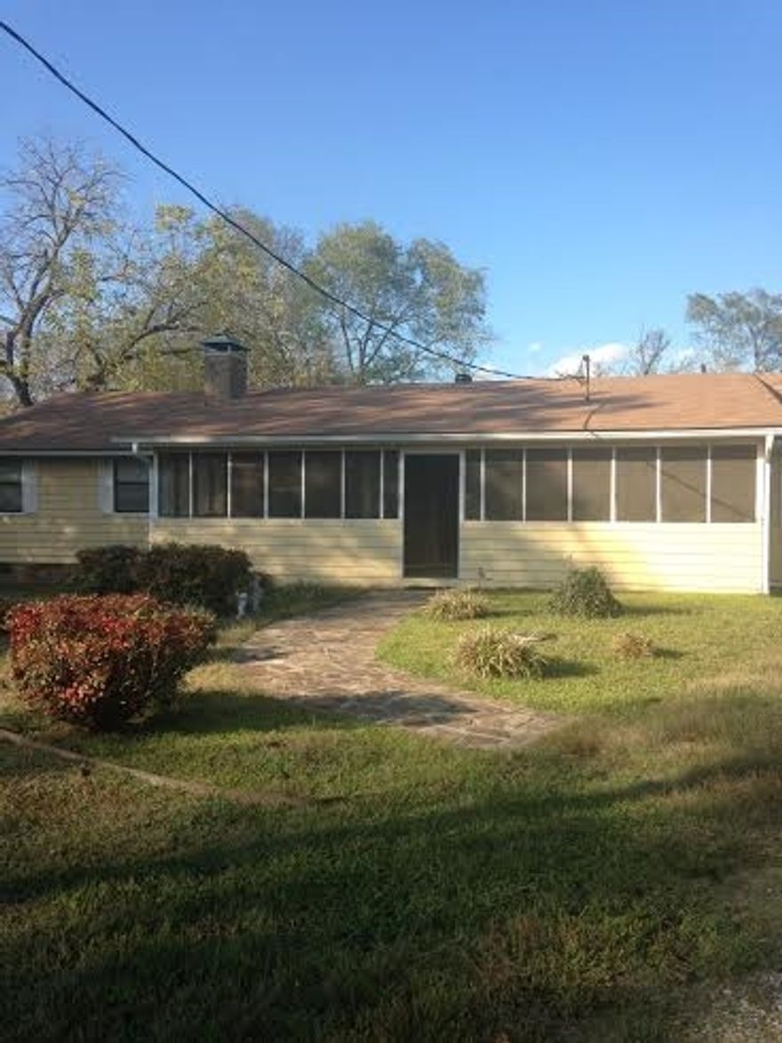 Great sought-after acreage in Lake Hamilton School District Off of main road; very private Large workshop in back Will not last long