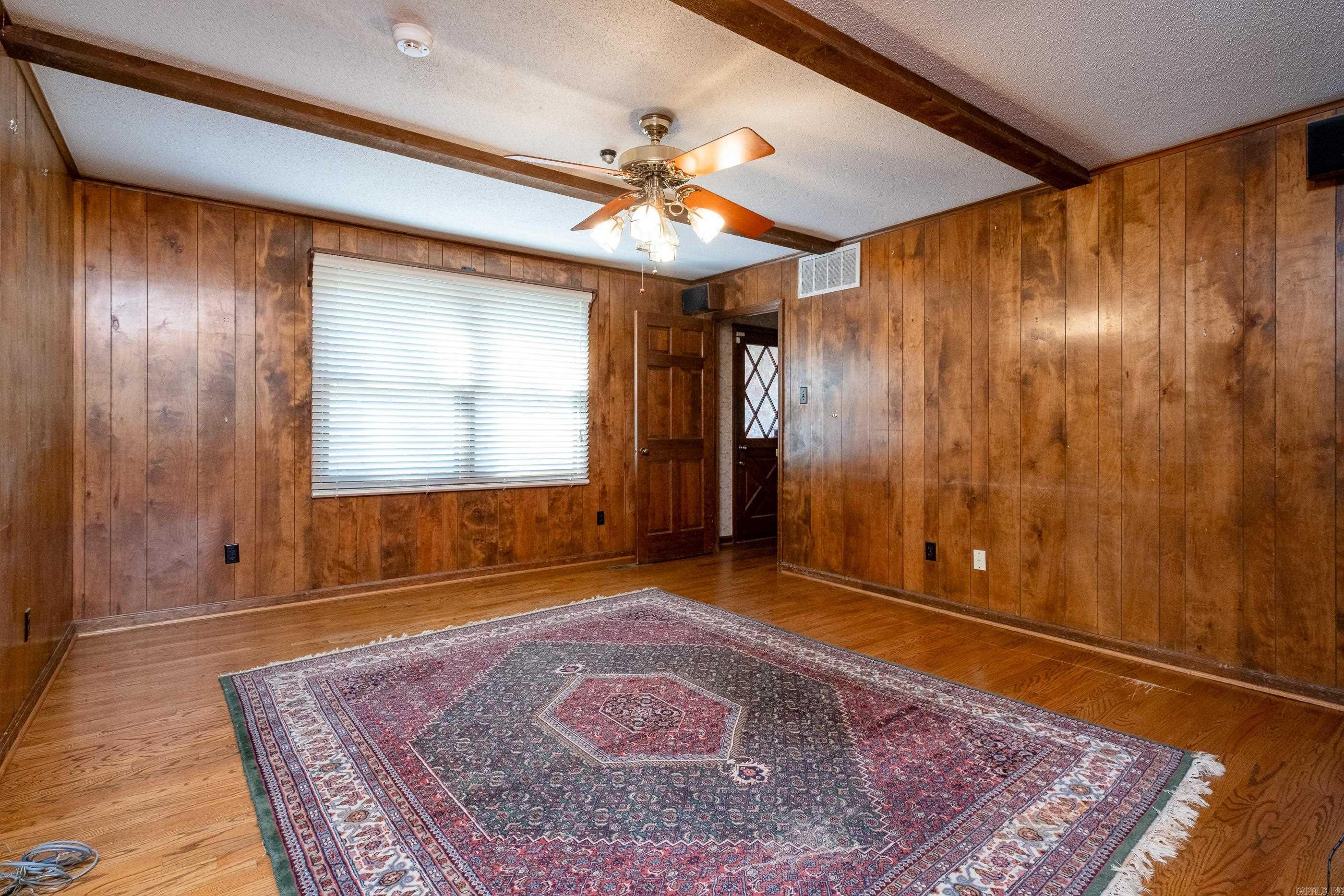 PLEASANT VALLEY - Residential