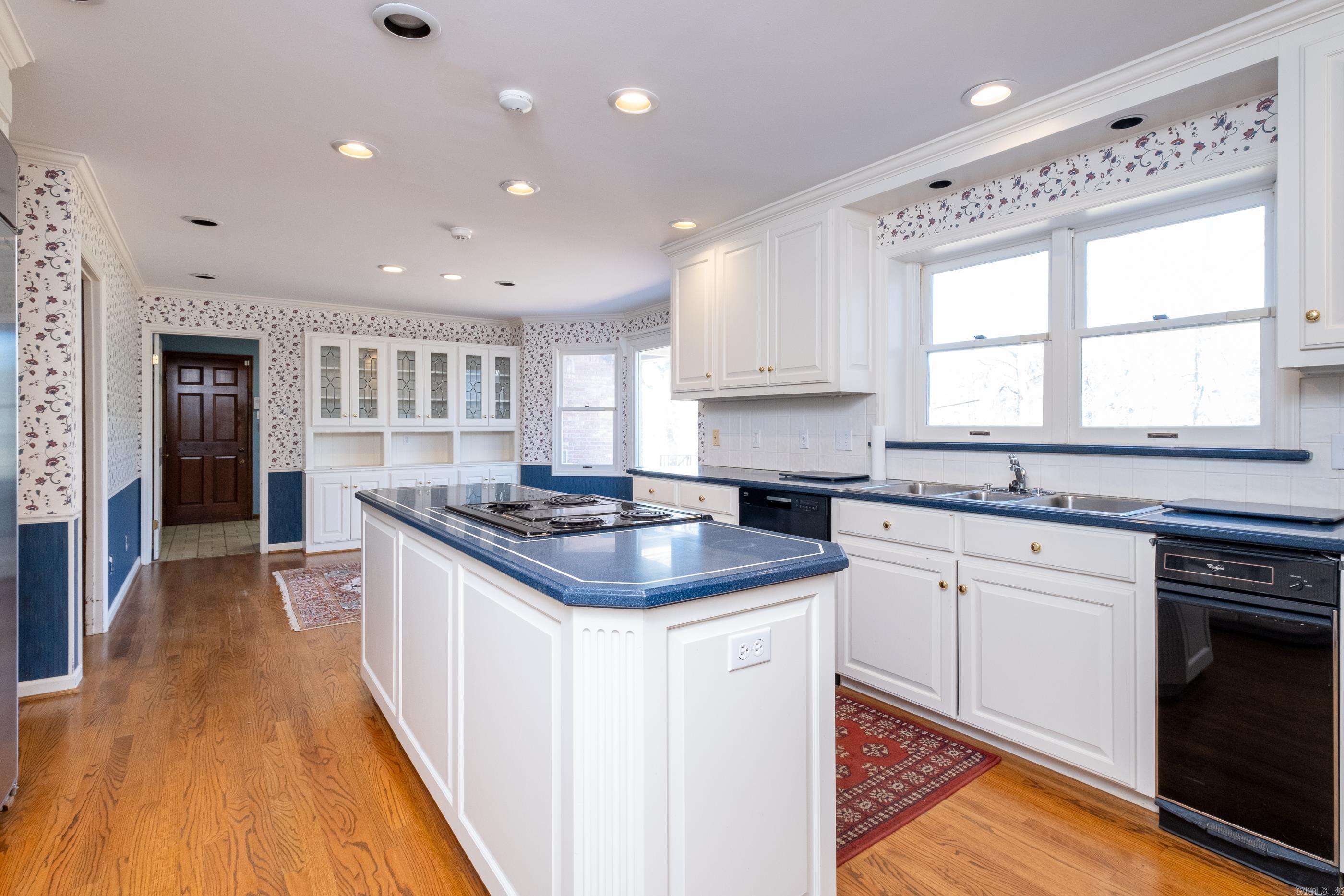 PLEASANT VALLEY - Residential