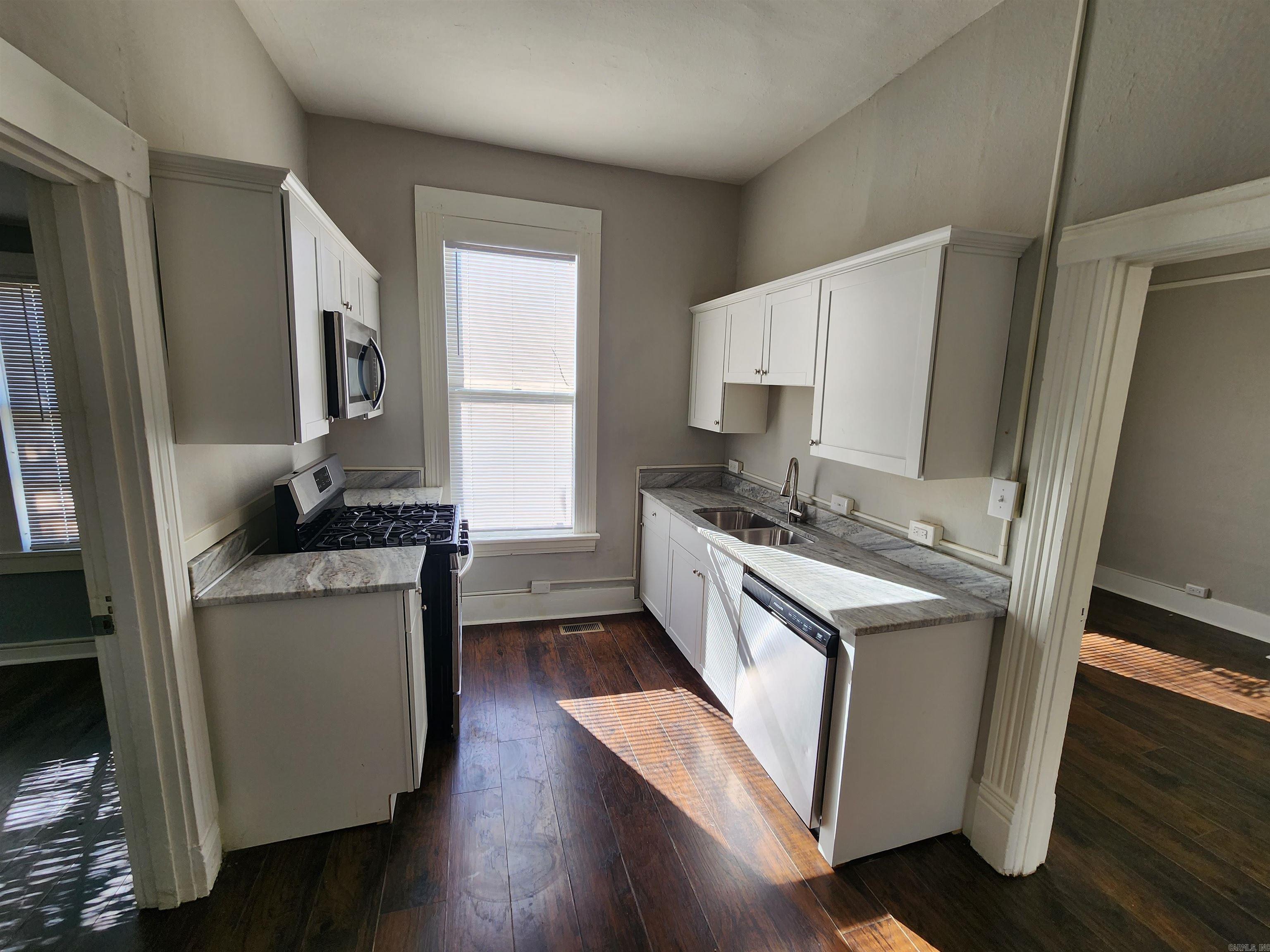 Jansen (Lucas) - Residential Lease