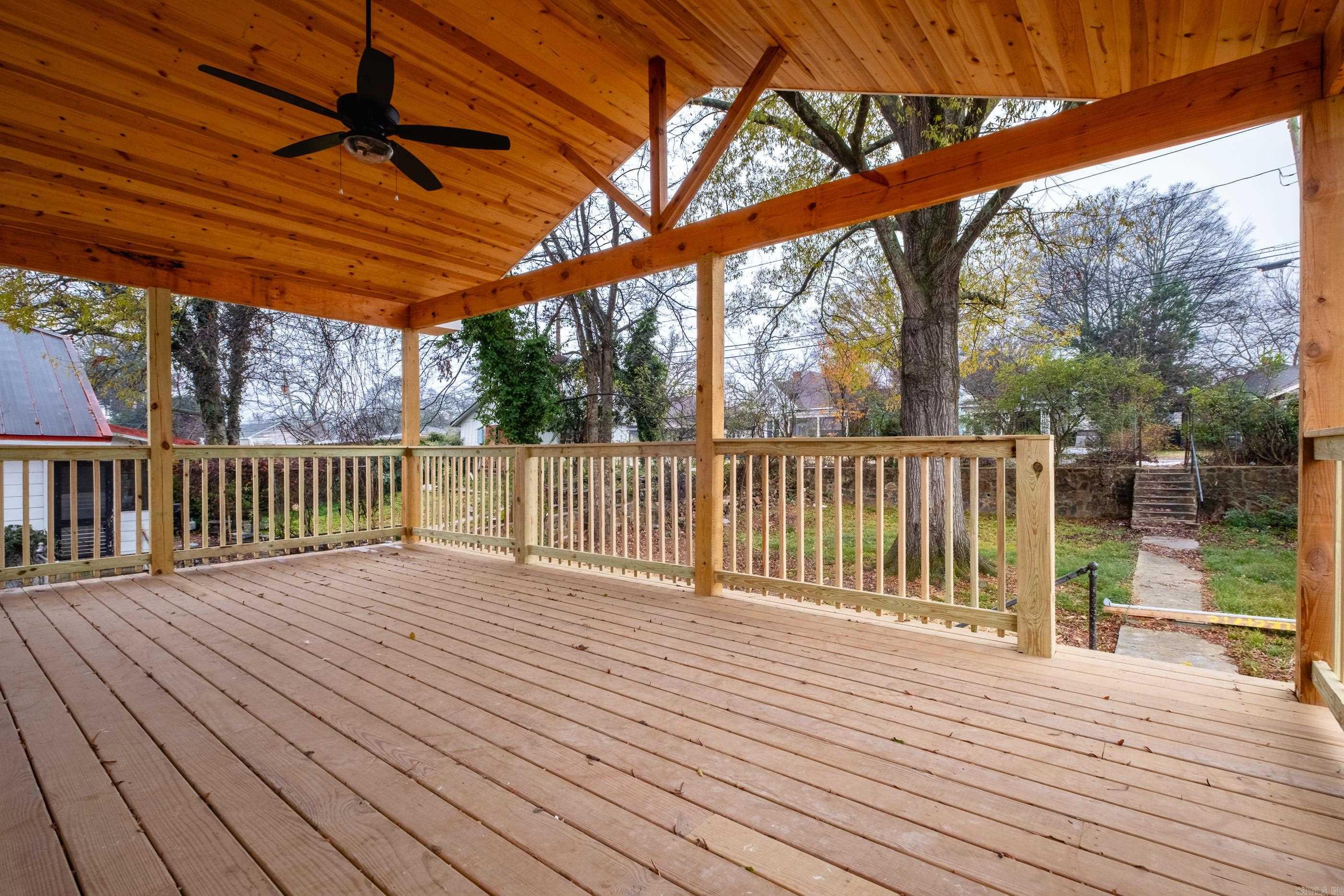 YOUNGS PARK - Residential