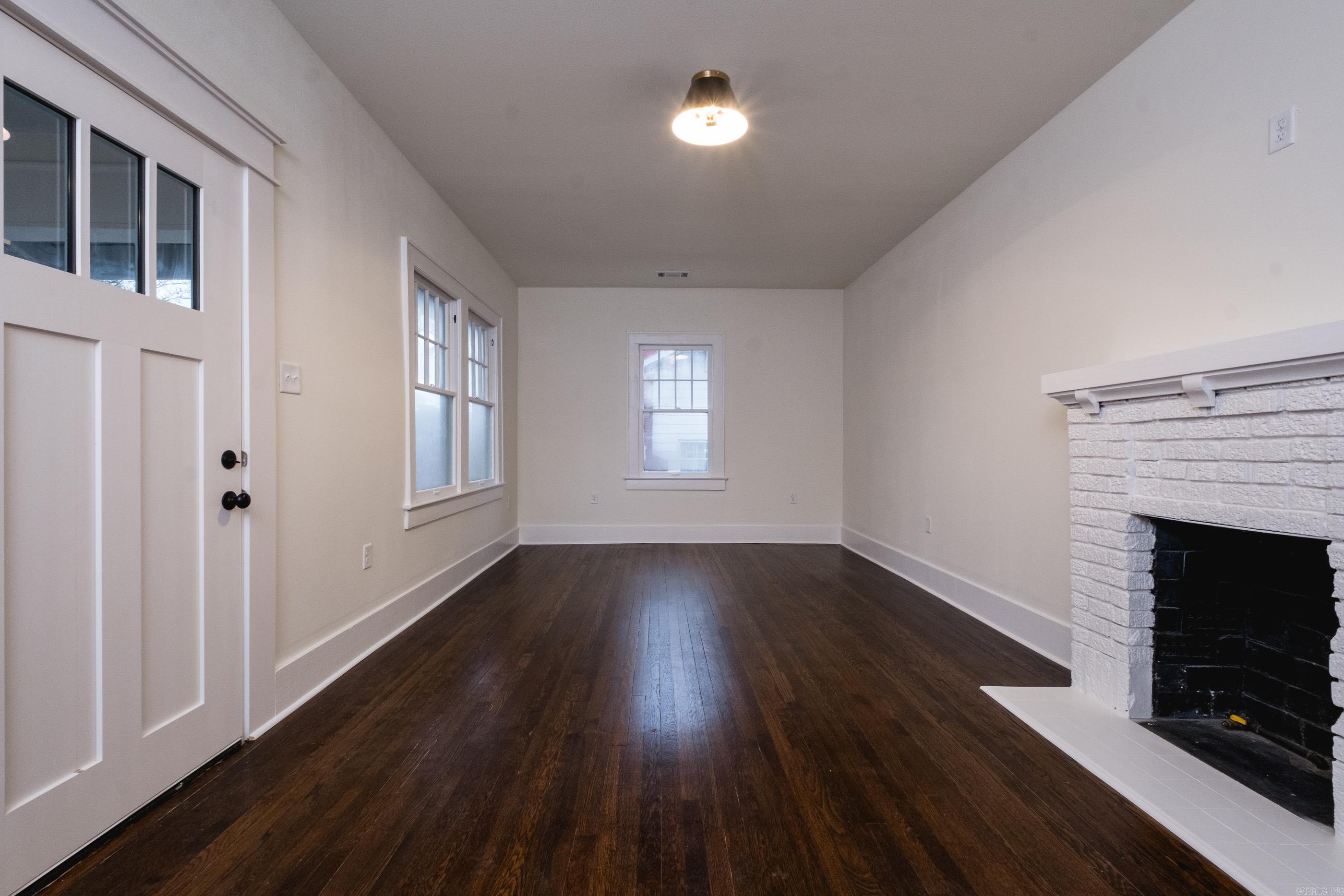 YOUNGS PARK - Residential