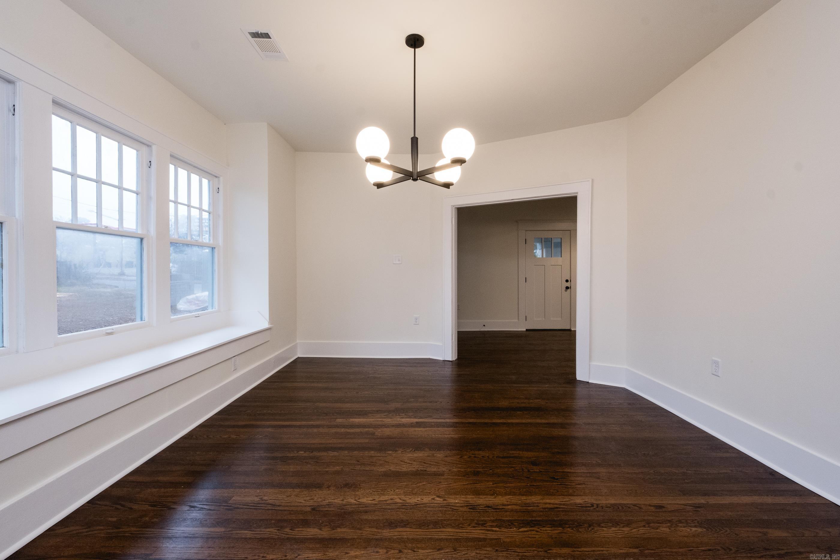 YOUNGS PARK - Residential