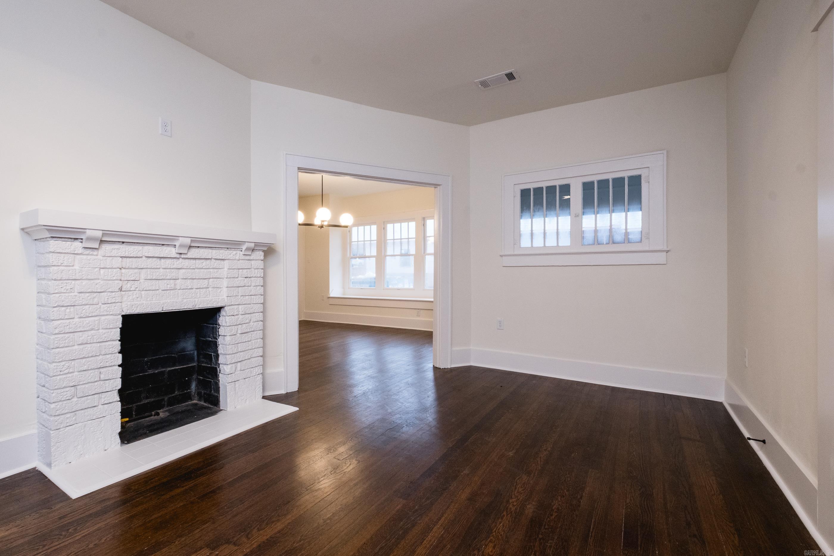 YOUNGS PARK - Residential