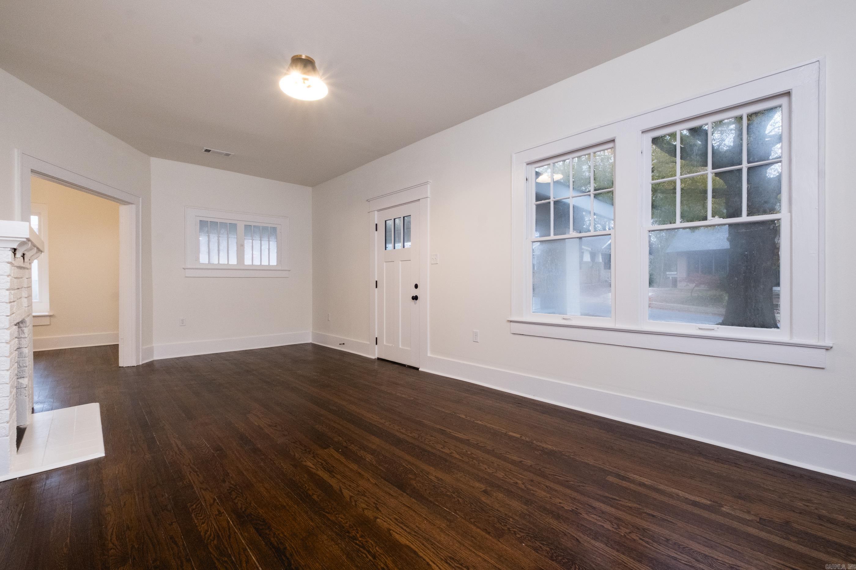 YOUNGS PARK - Residential