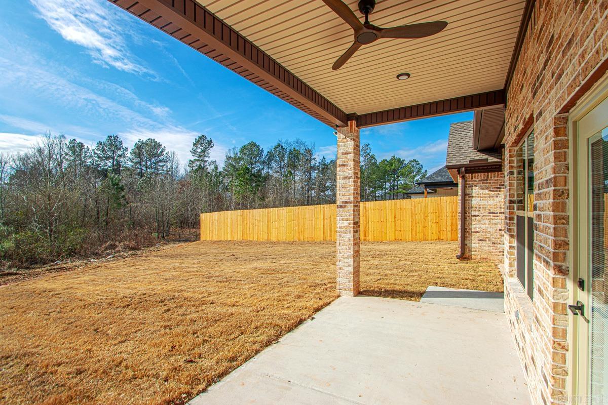 CREEKSIDE - Residential