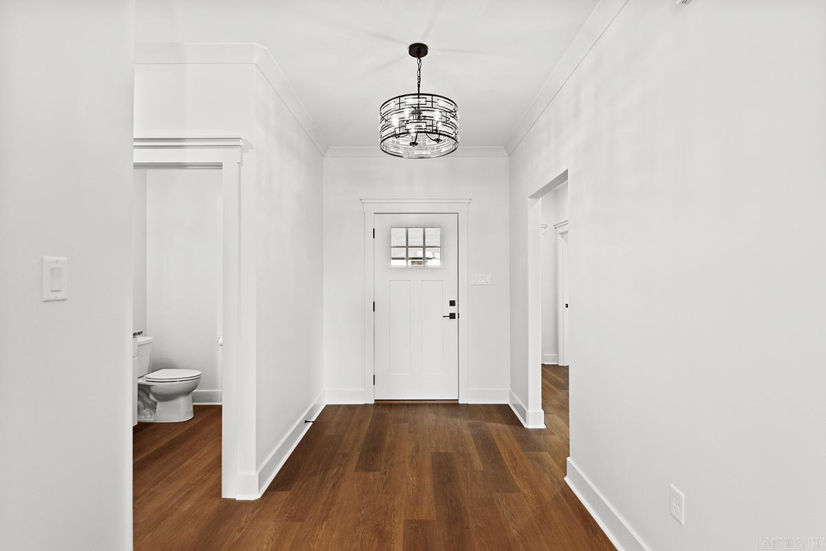 CREEKSIDE - Residential