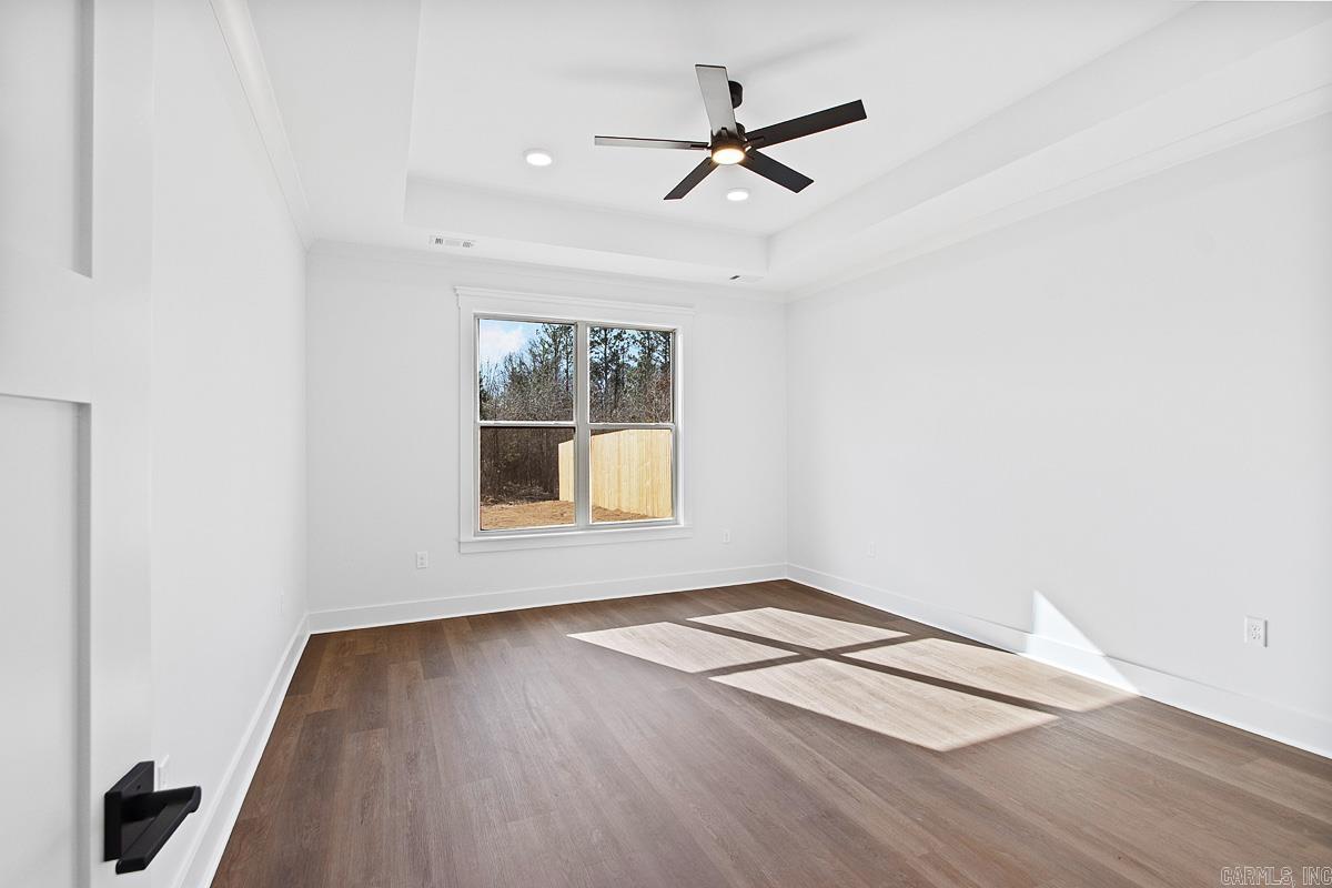 CREEKSIDE - Residential