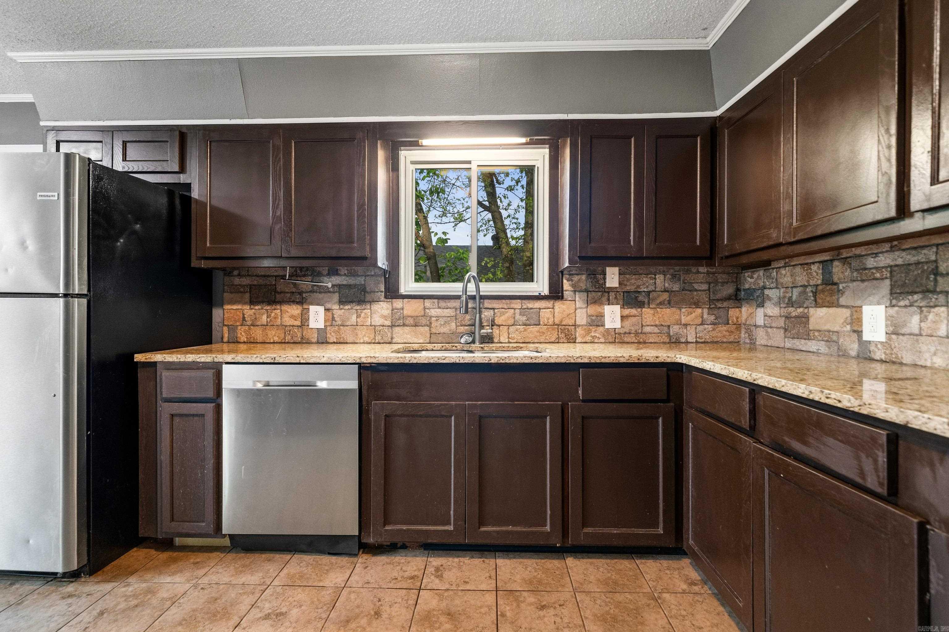 NICHOLS - Residential