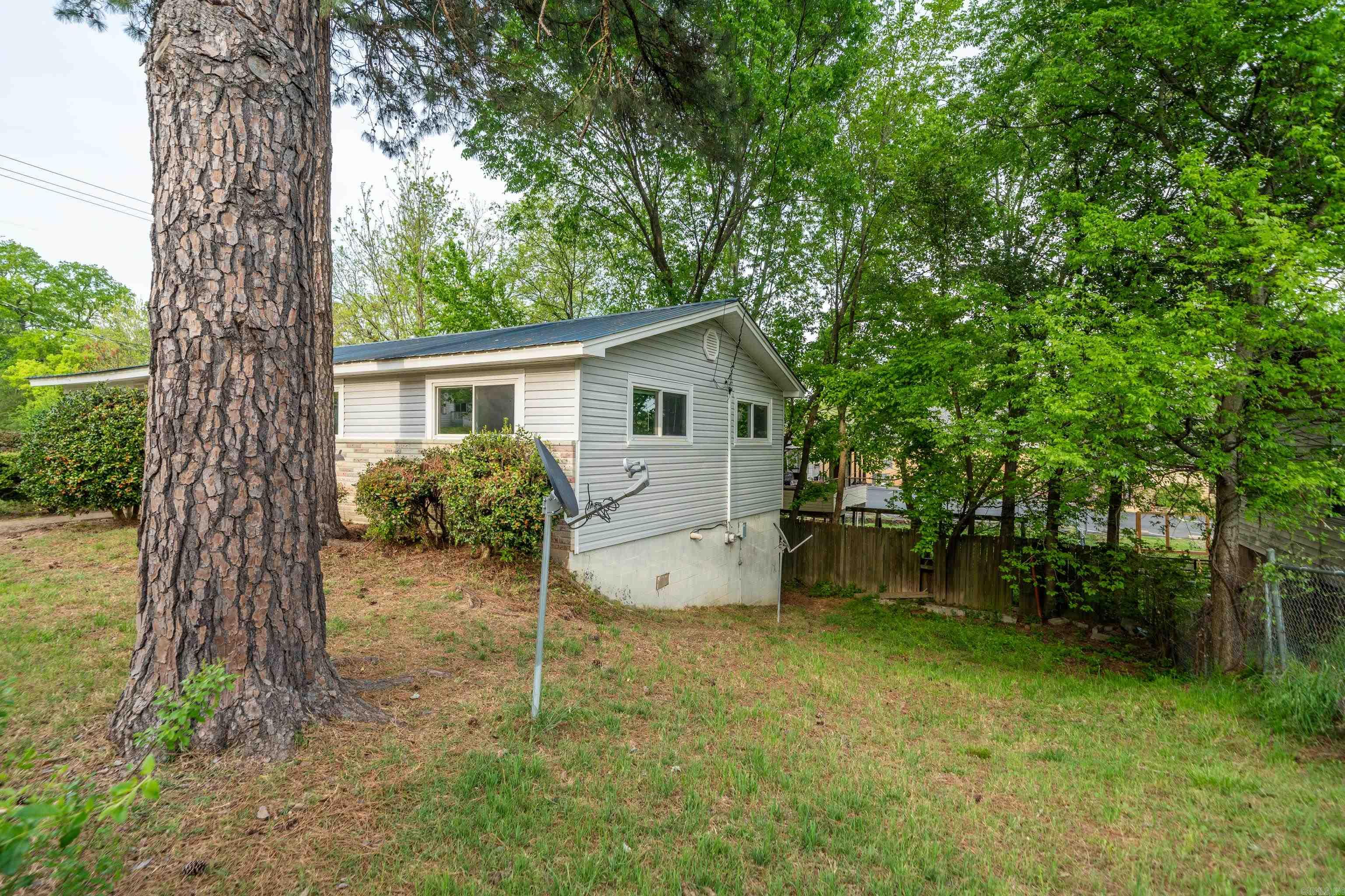 NICHOLS - Residential