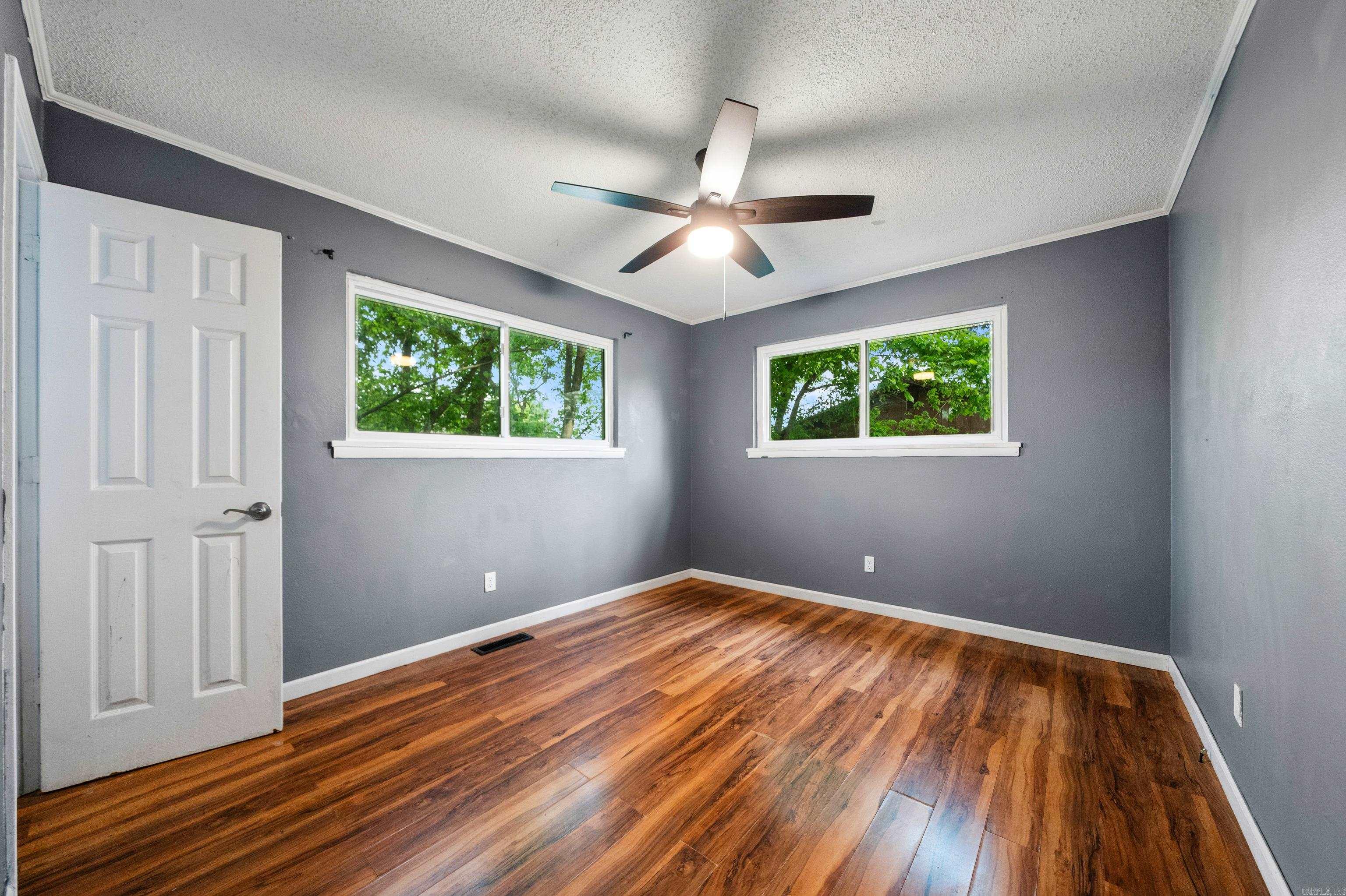 NICHOLS - Residential