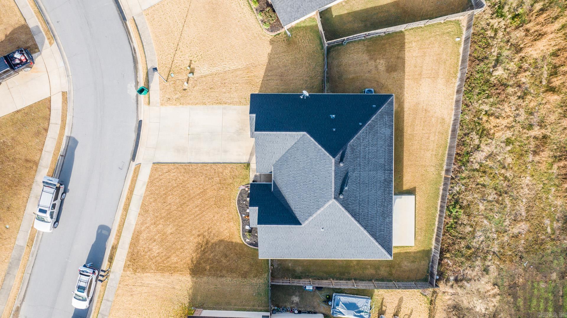 KINGS CROSSING - Residential