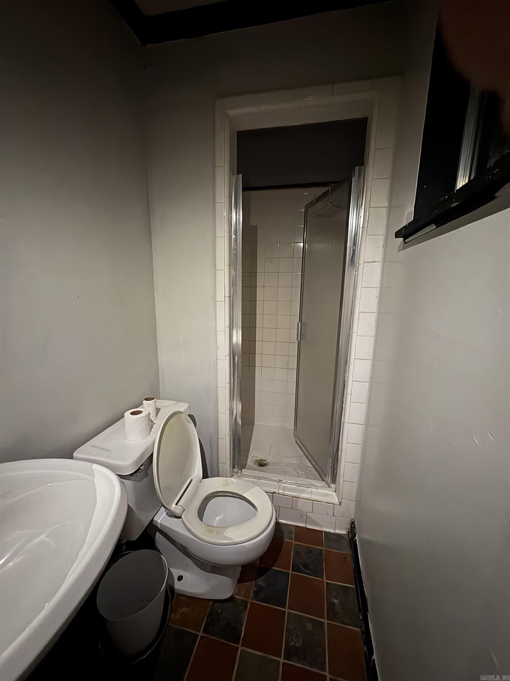 SYLVAN RIDGE - Residential