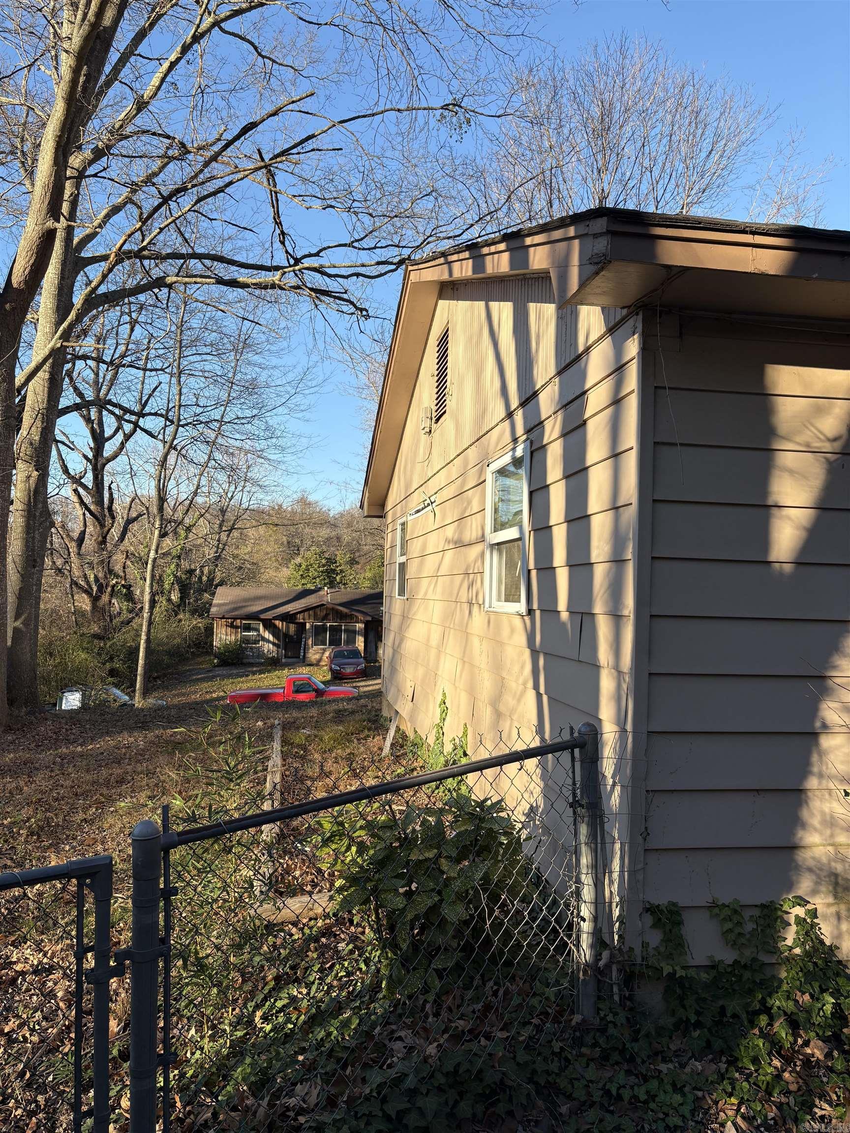 SYLVAN RIDGE - Residential